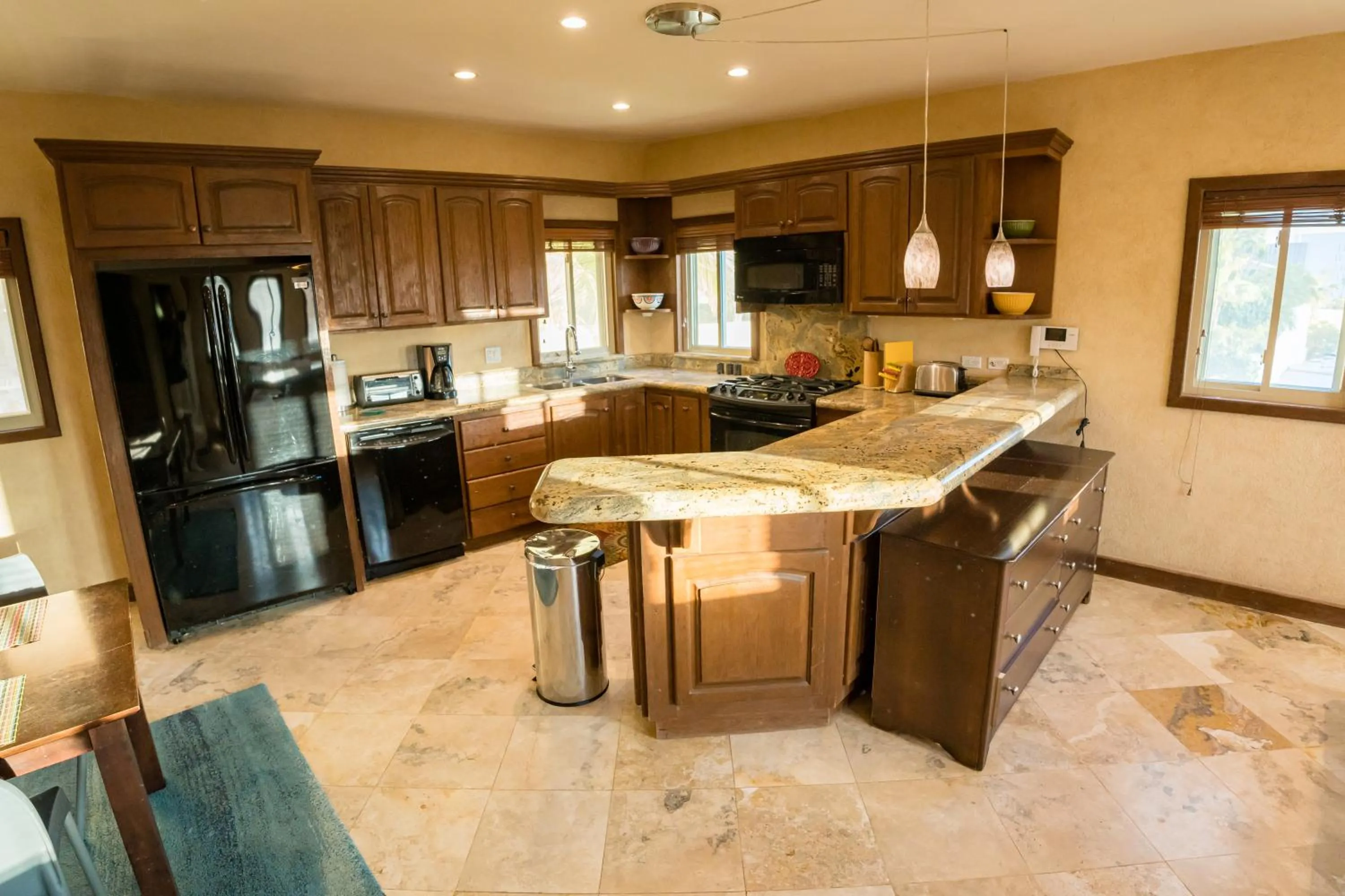 Cabo's Hidden Gem! Steps to the Marina or Beach