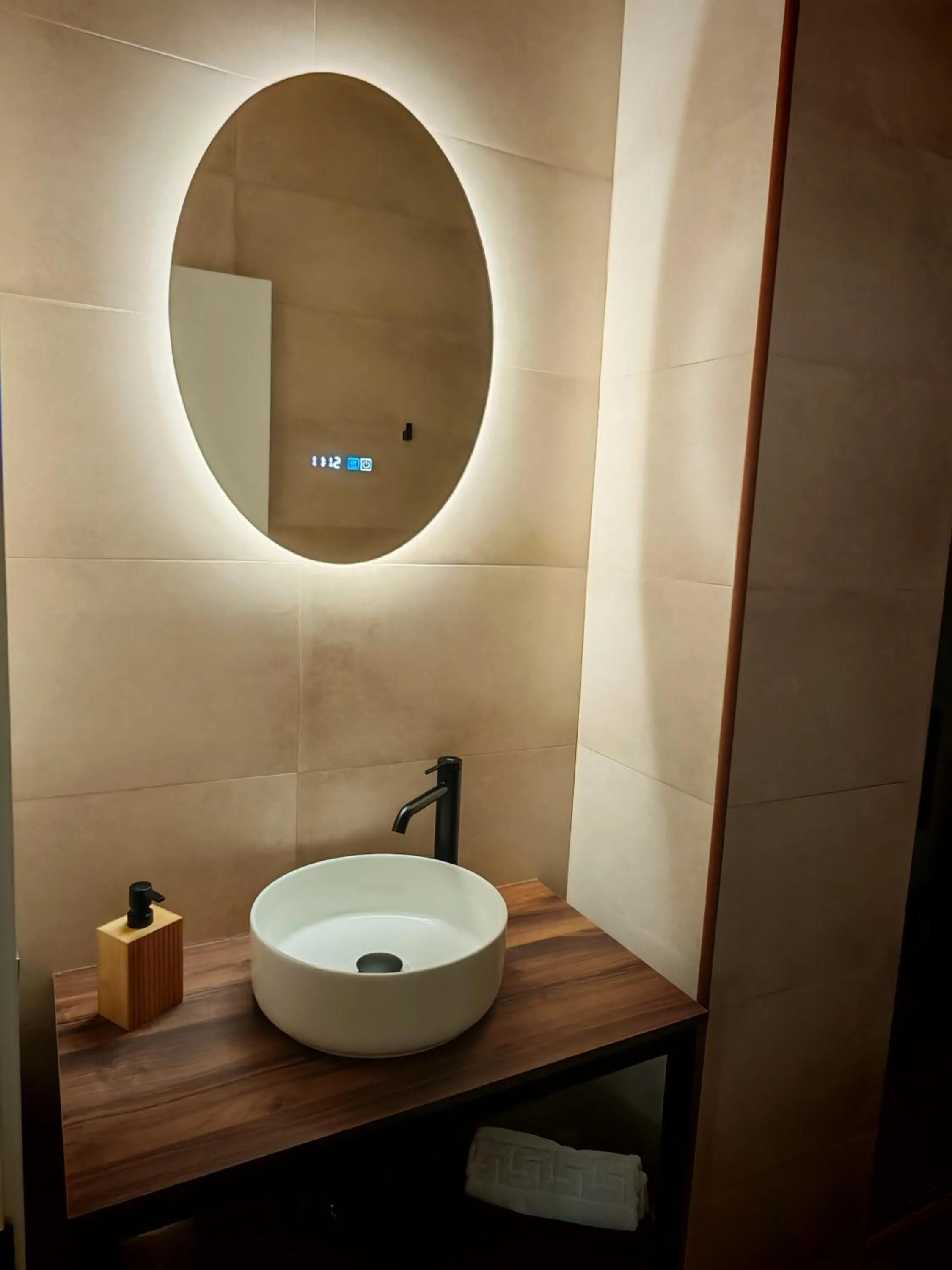 Bathroom in La Banda Suites