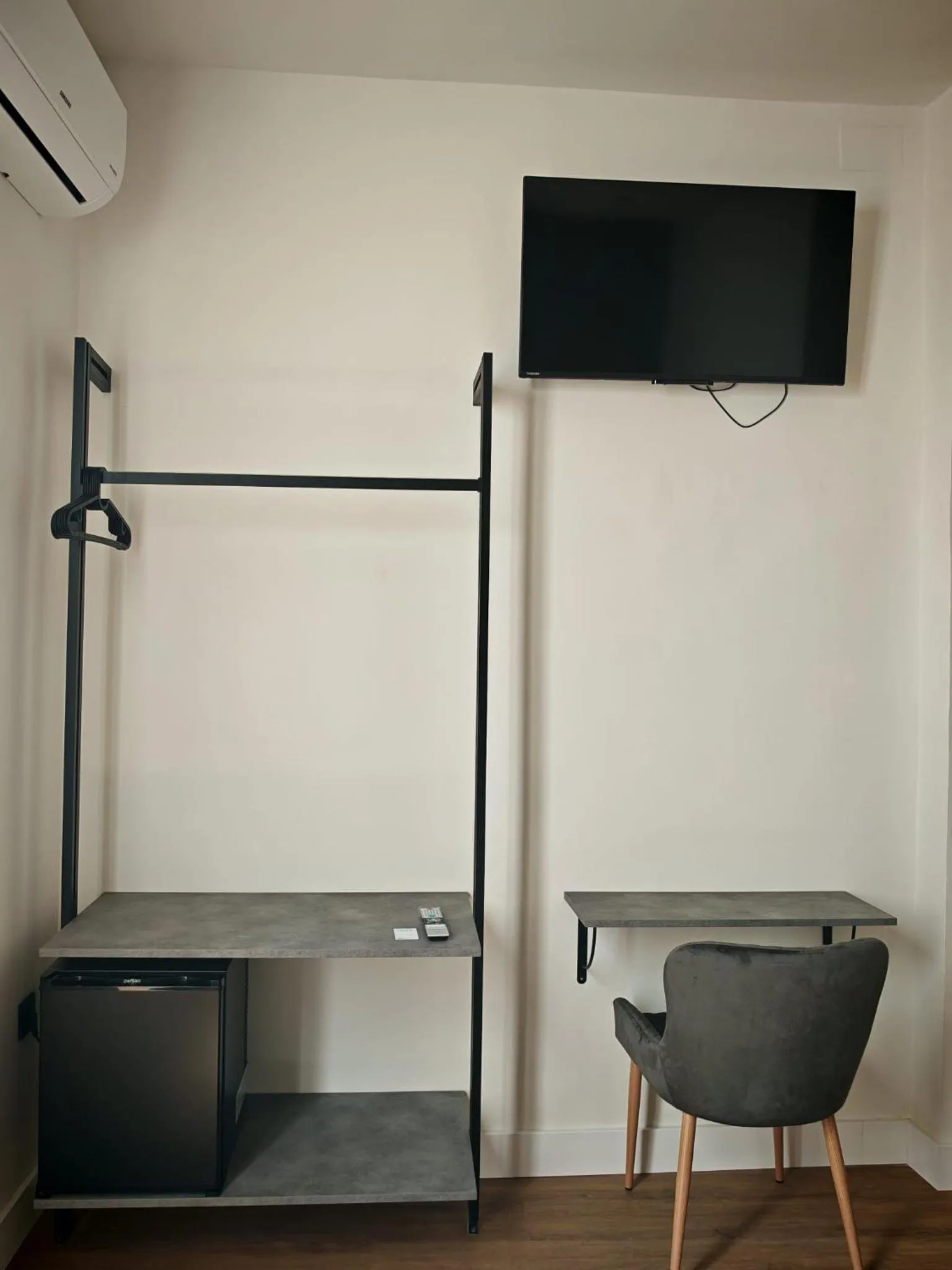 furniture in La Banda Suites