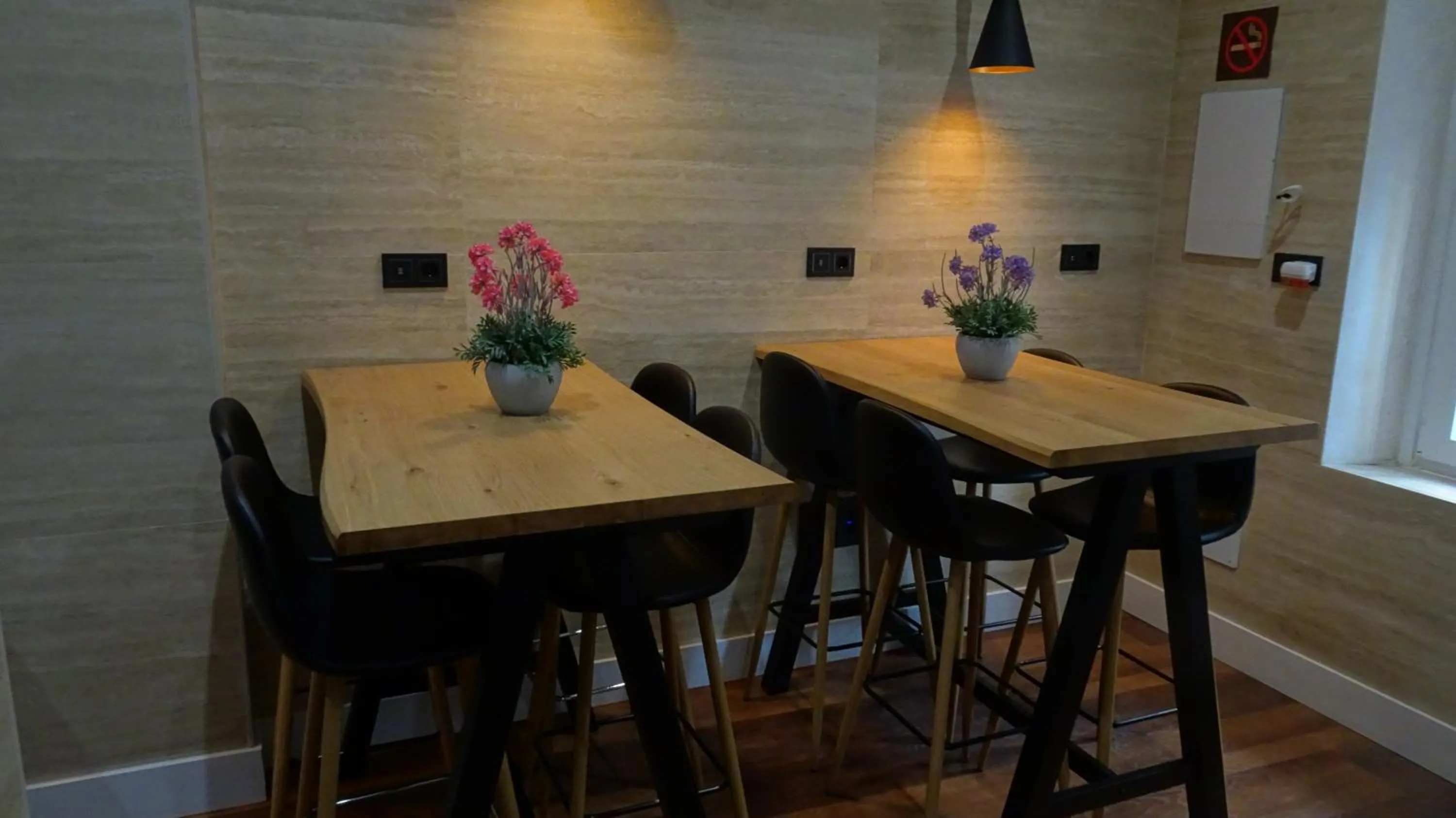 Dining area in La Banda Suites