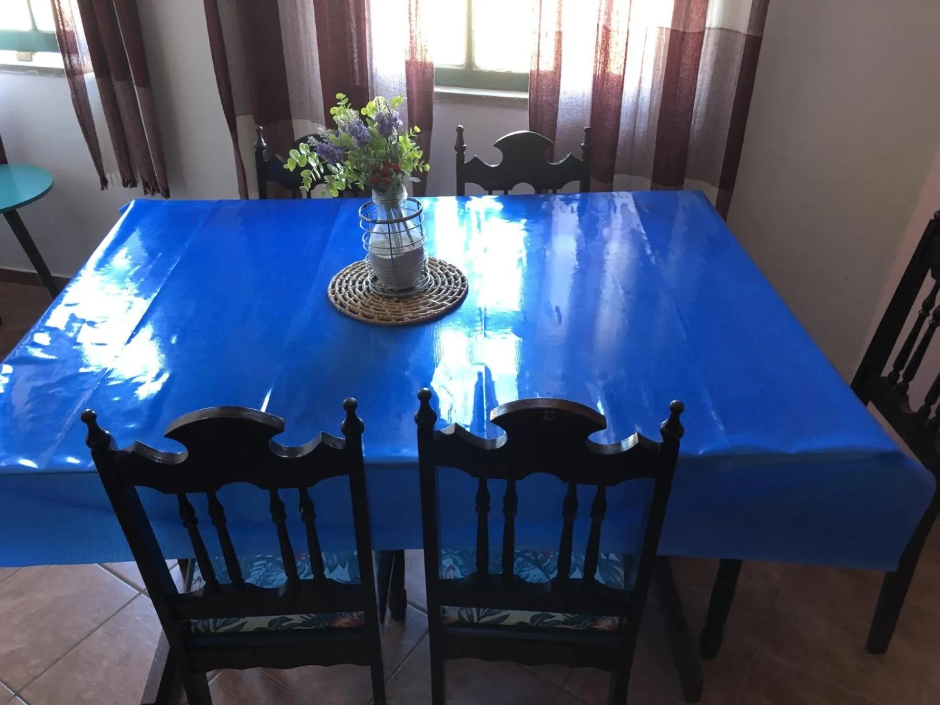 Dining area in Tamboleiro's Hotel Residence