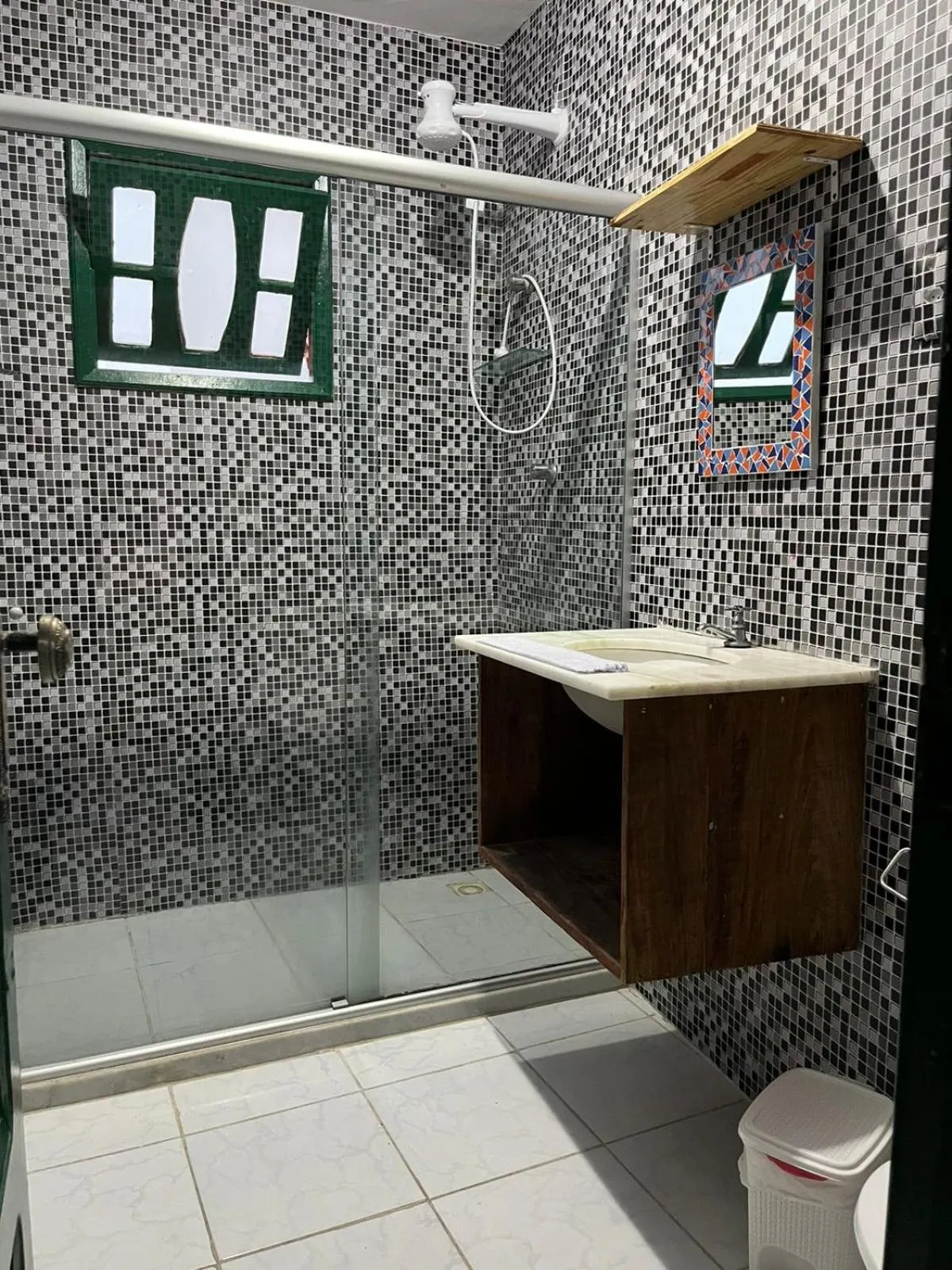 Bathroom in Tamboleiro's Hotel Residence