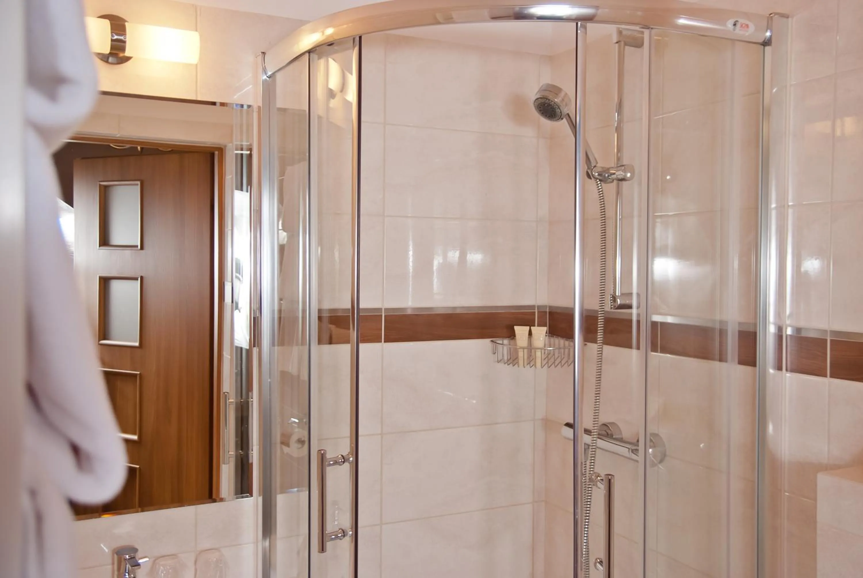 Bathroom in Wielspin Puszczykowo