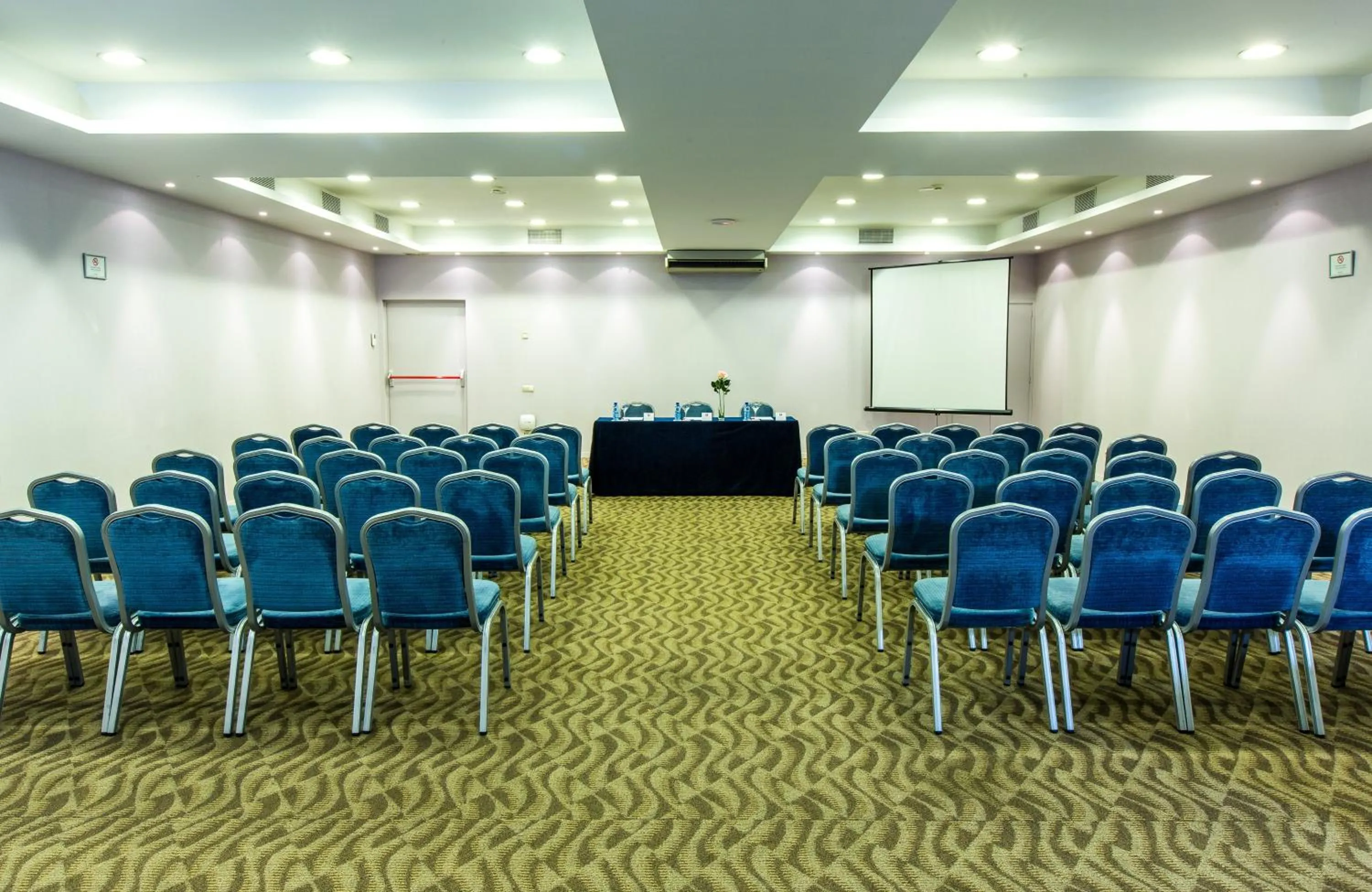 Meeting/conference room in Leonardo Hotel Barcelona Gran Via