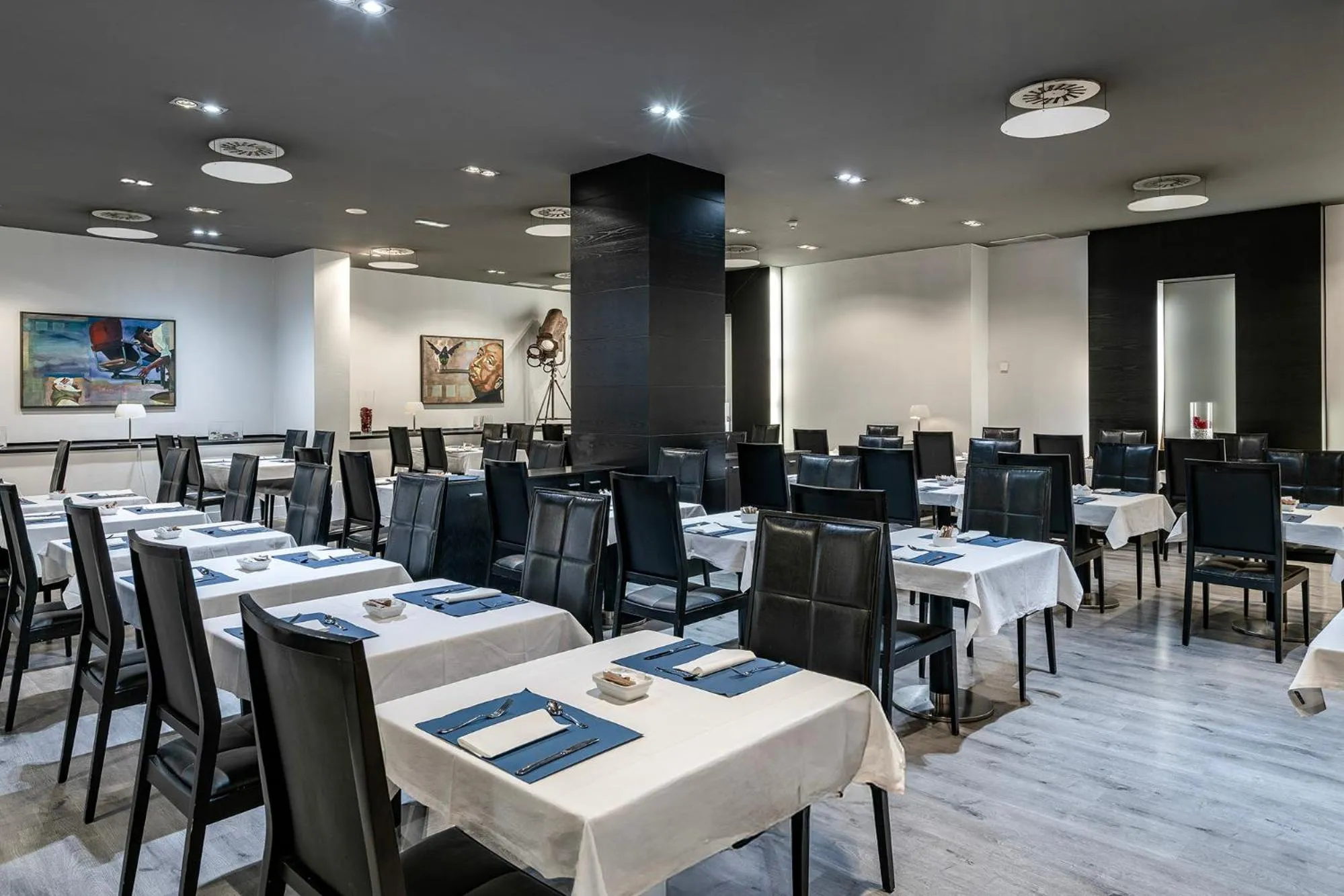 Breakfast in Dorma Coliseum