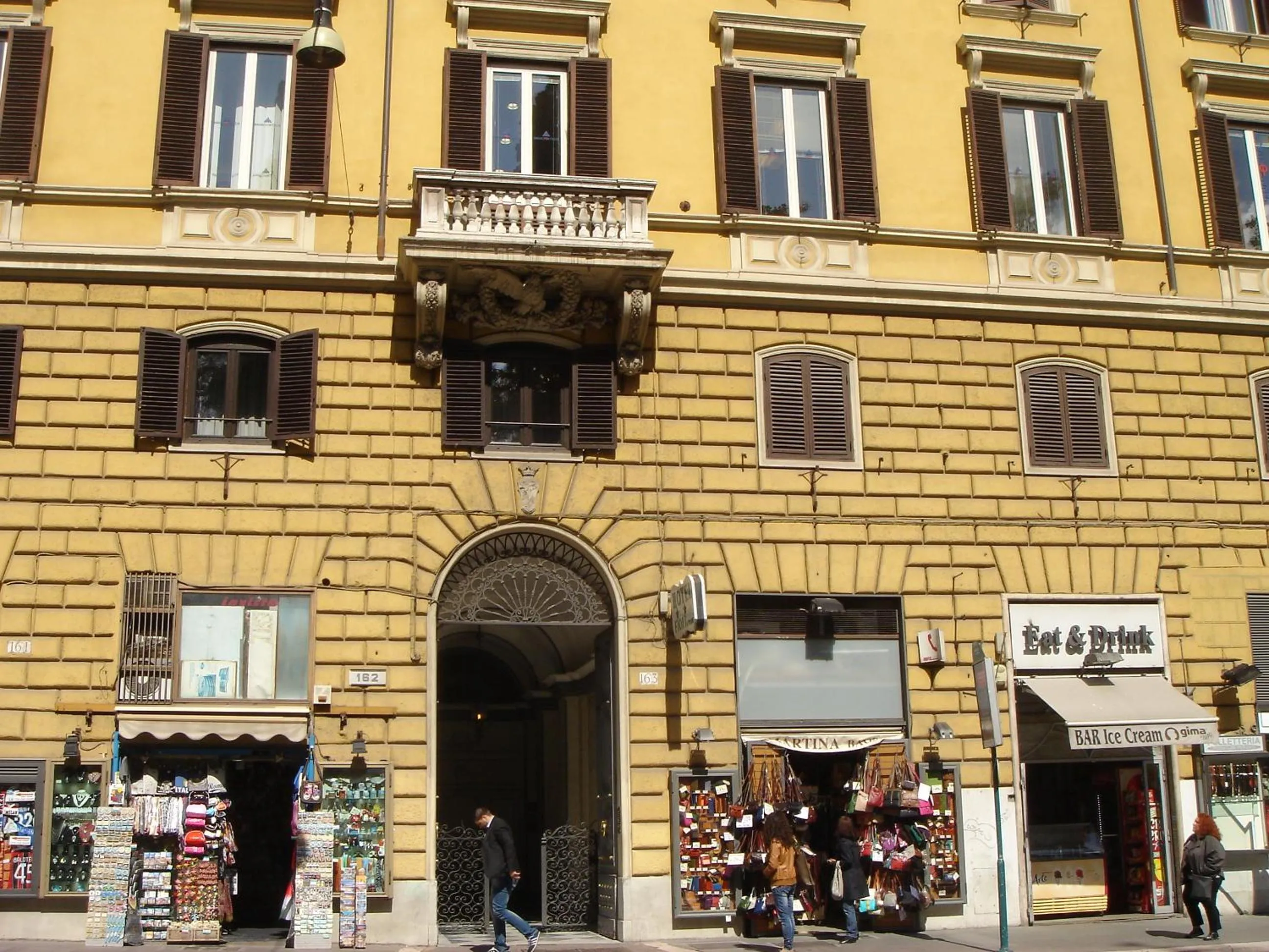 Facade/entrance in Sweet Dreams Roma