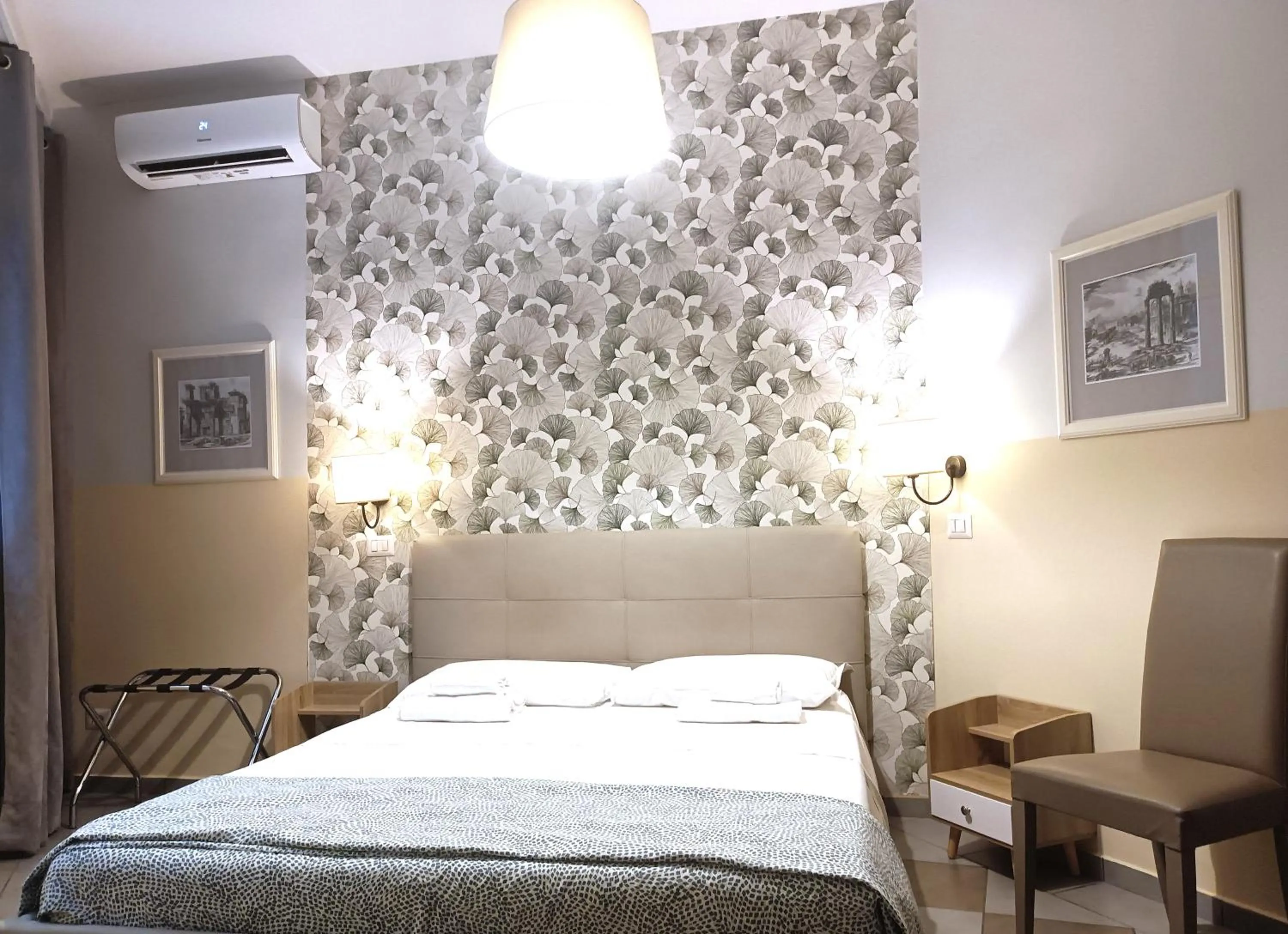 Bed in Sweet Dreams Roma