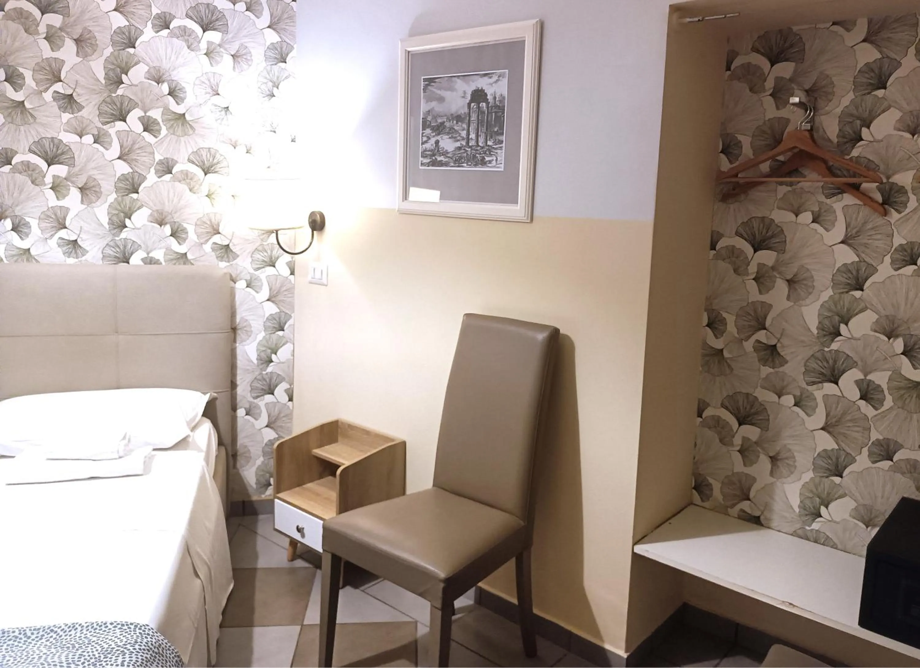 Bed in Sweet Dreams Roma