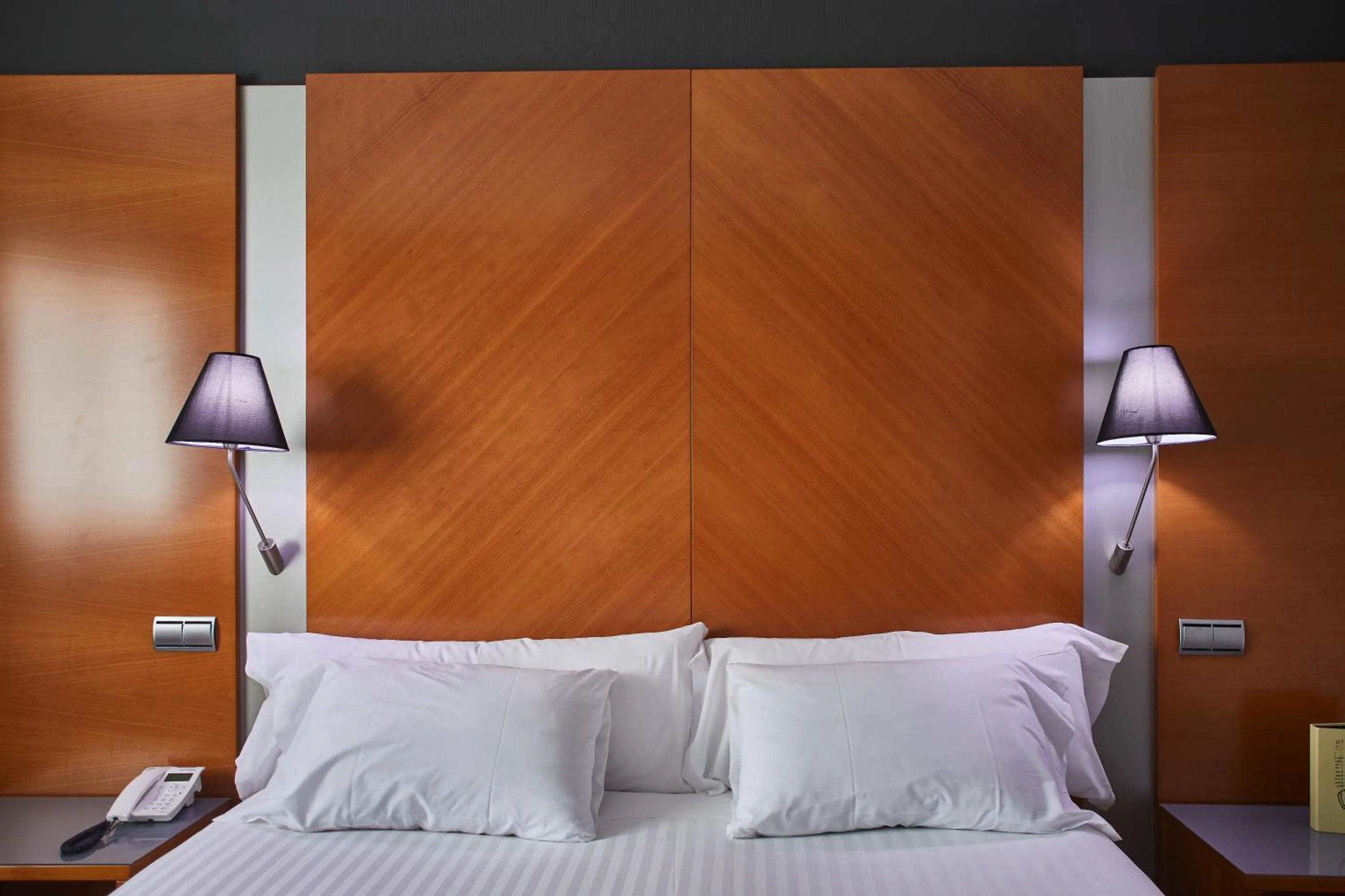 Bed in Silken Juan de Austria