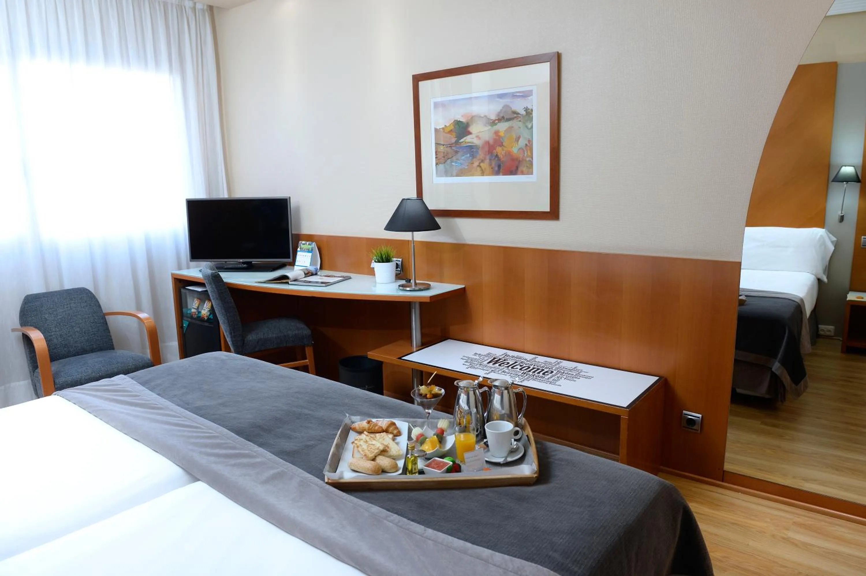 Bedroom, Bed in Silken Juan de Austria