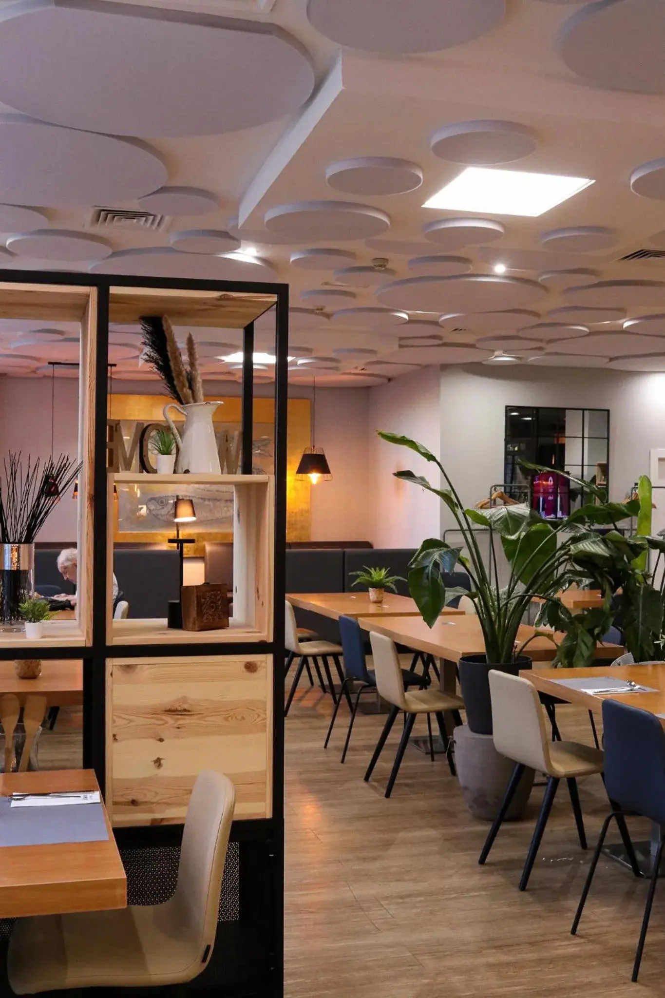 Restaurant/places to eat in Silken Juan de Austria Restaurant/places to eat in Silken Juan de Austria