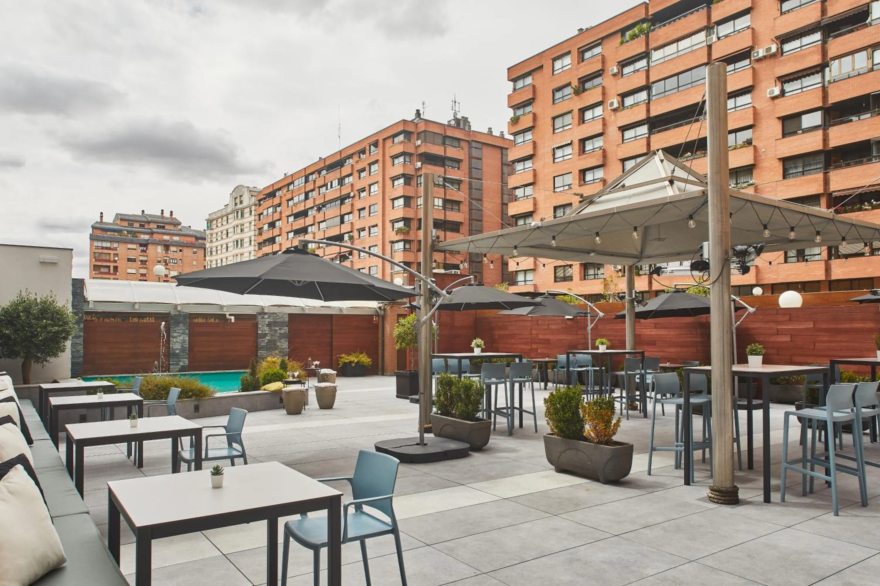 Patio in Silken Juan de Austria