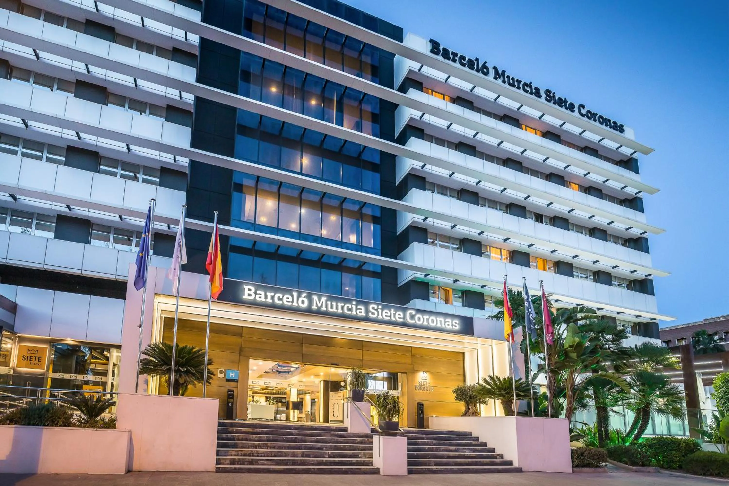 Property building in Barceló Murcia Siete Coronas