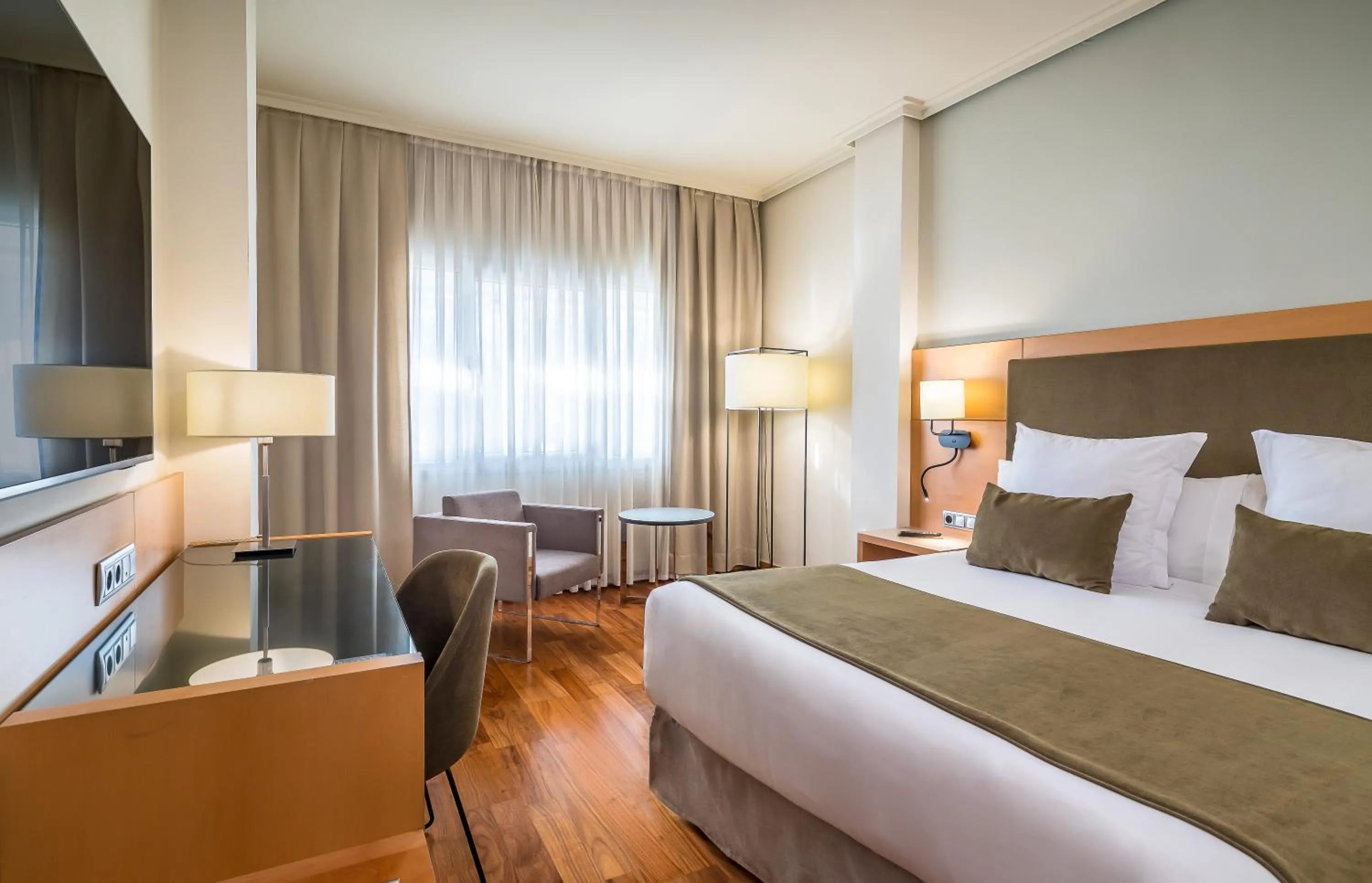 Bed in Barceló Murcia Siete Coronas