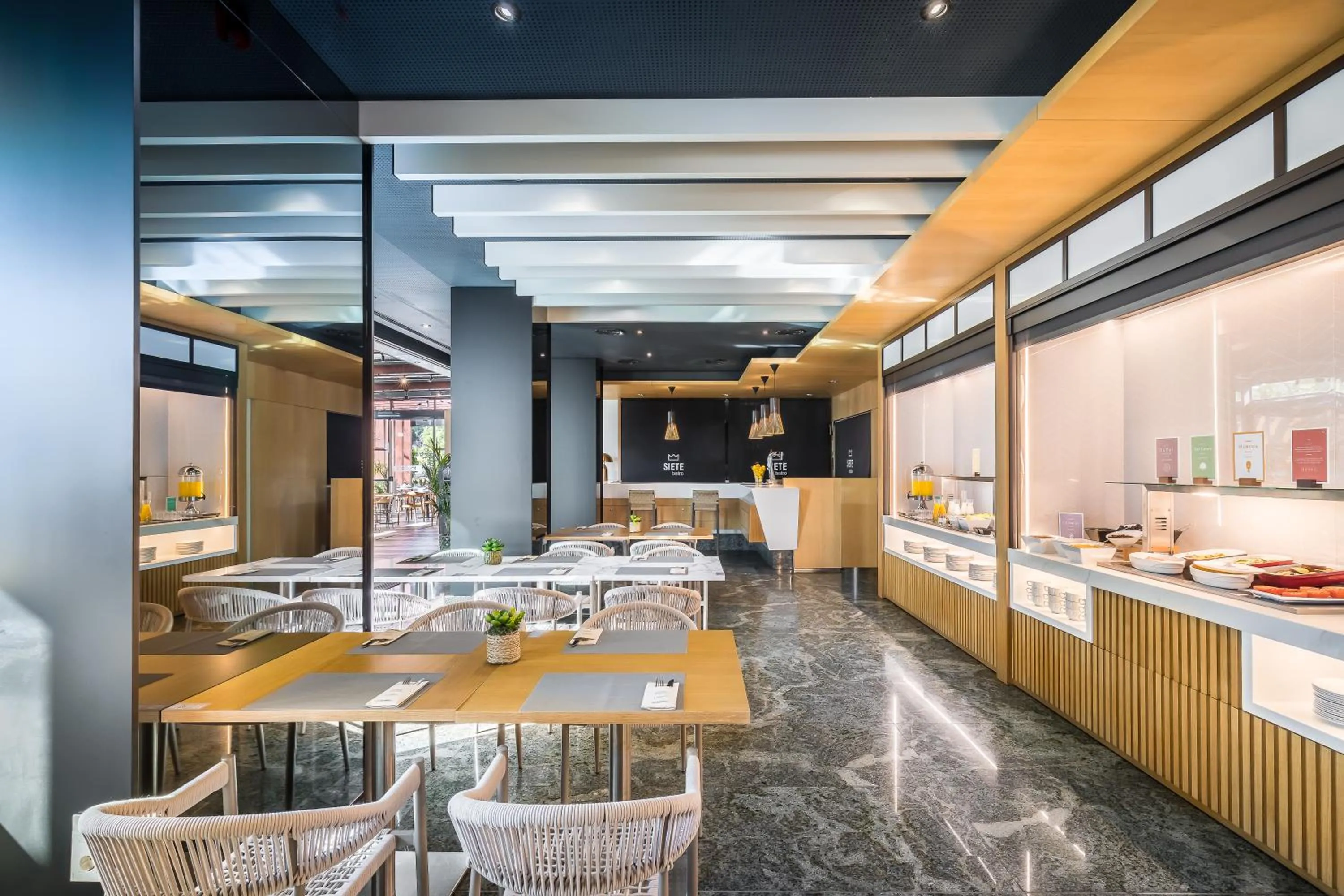 Breakfast in Barceló Murcia Siete Coronas