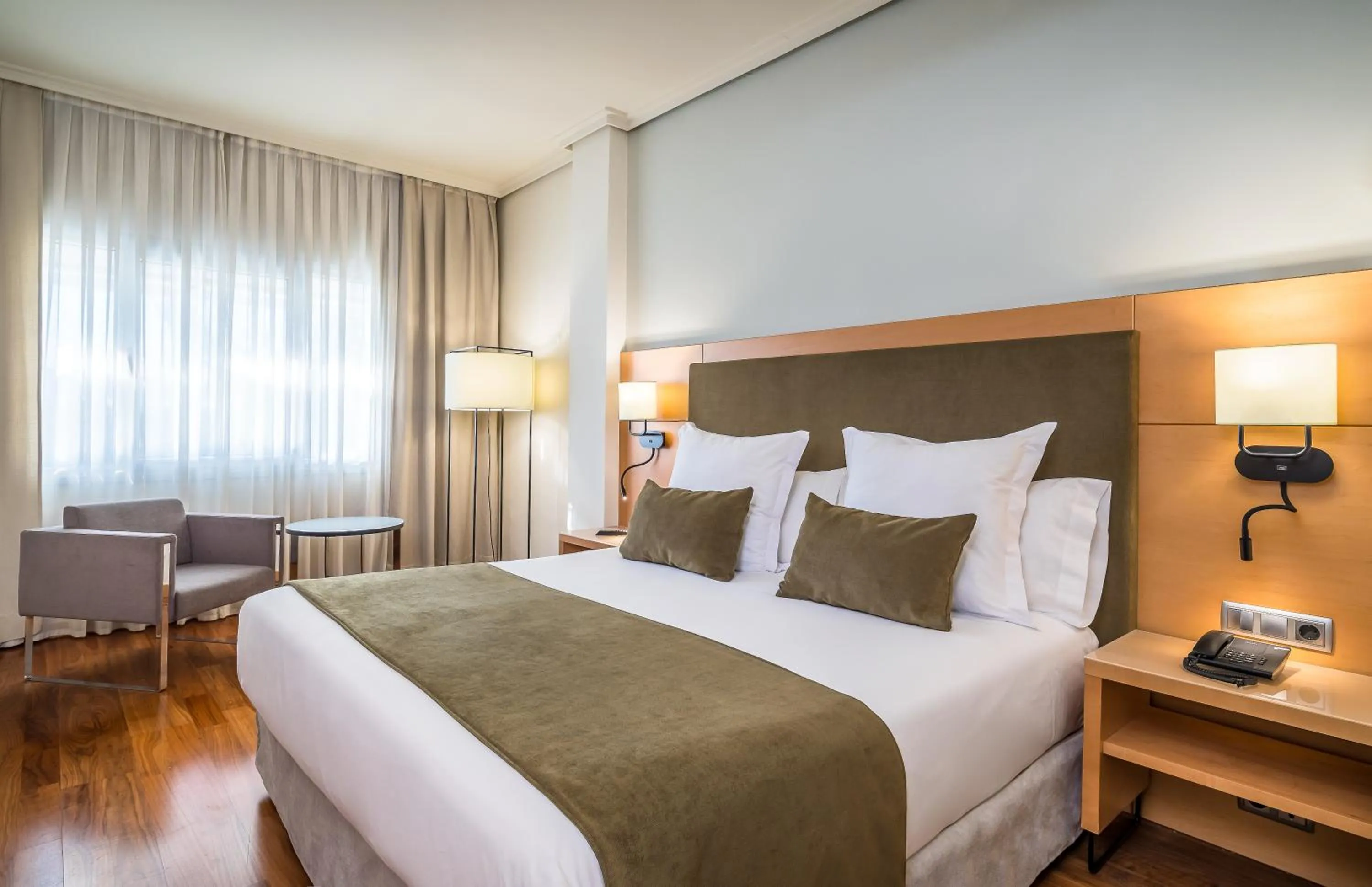 Bed in Barceló Murcia Siete Coronas