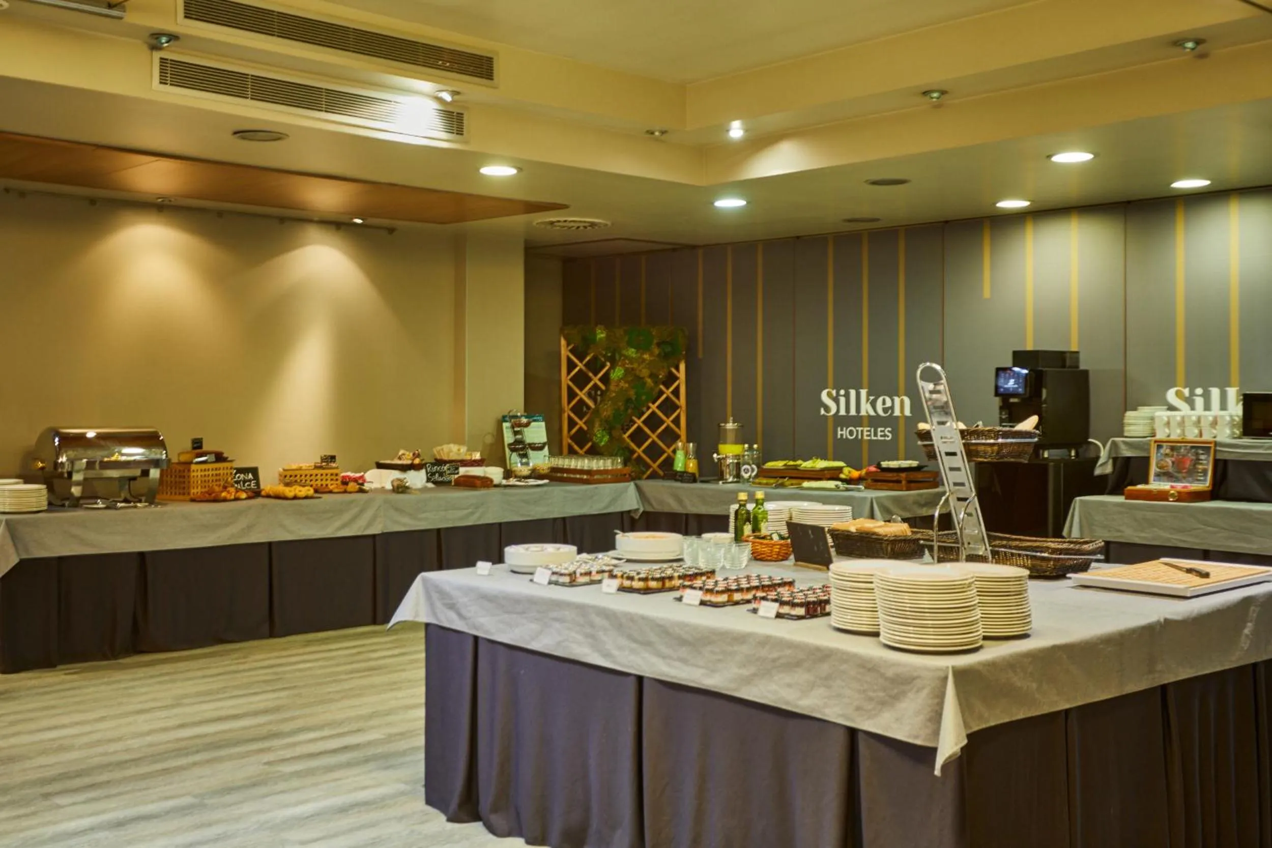 Breakfast in Silken Monumental Naranco