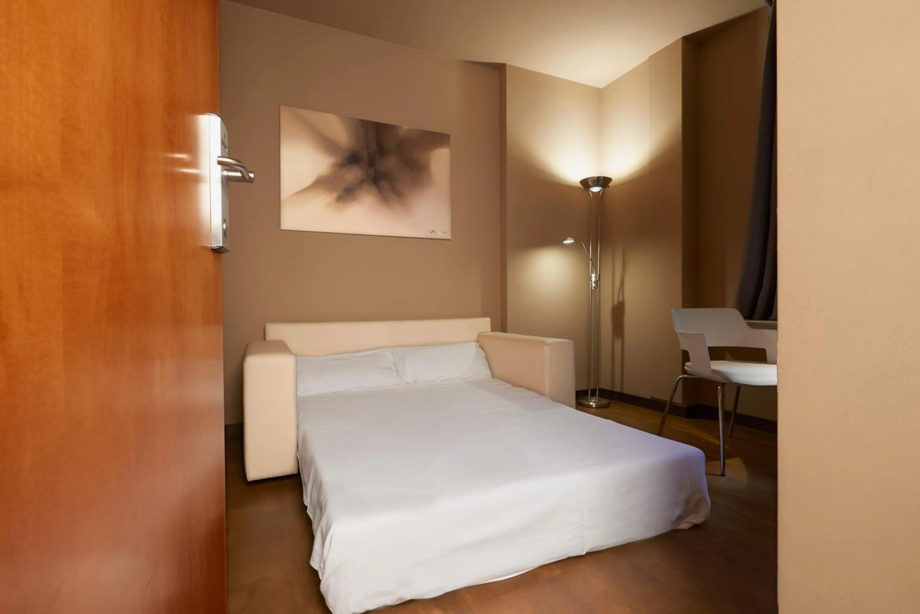 Bedroom, Bed in Silken Monumental Naranco