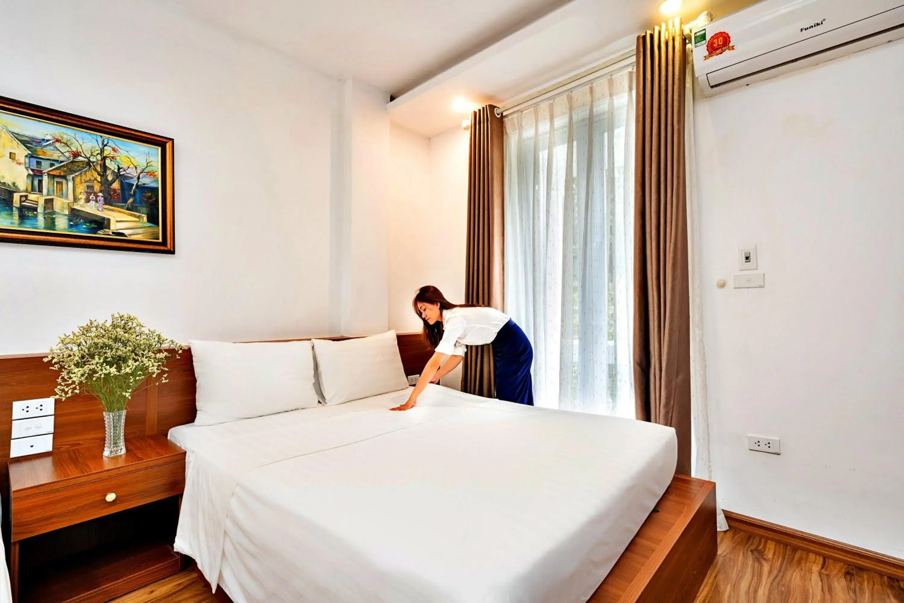 Queen Room with Two Queen Beds in HANZ Ami Central Hotel Queen Room with Two Queen Beds in HANZ Ami Central Hotel