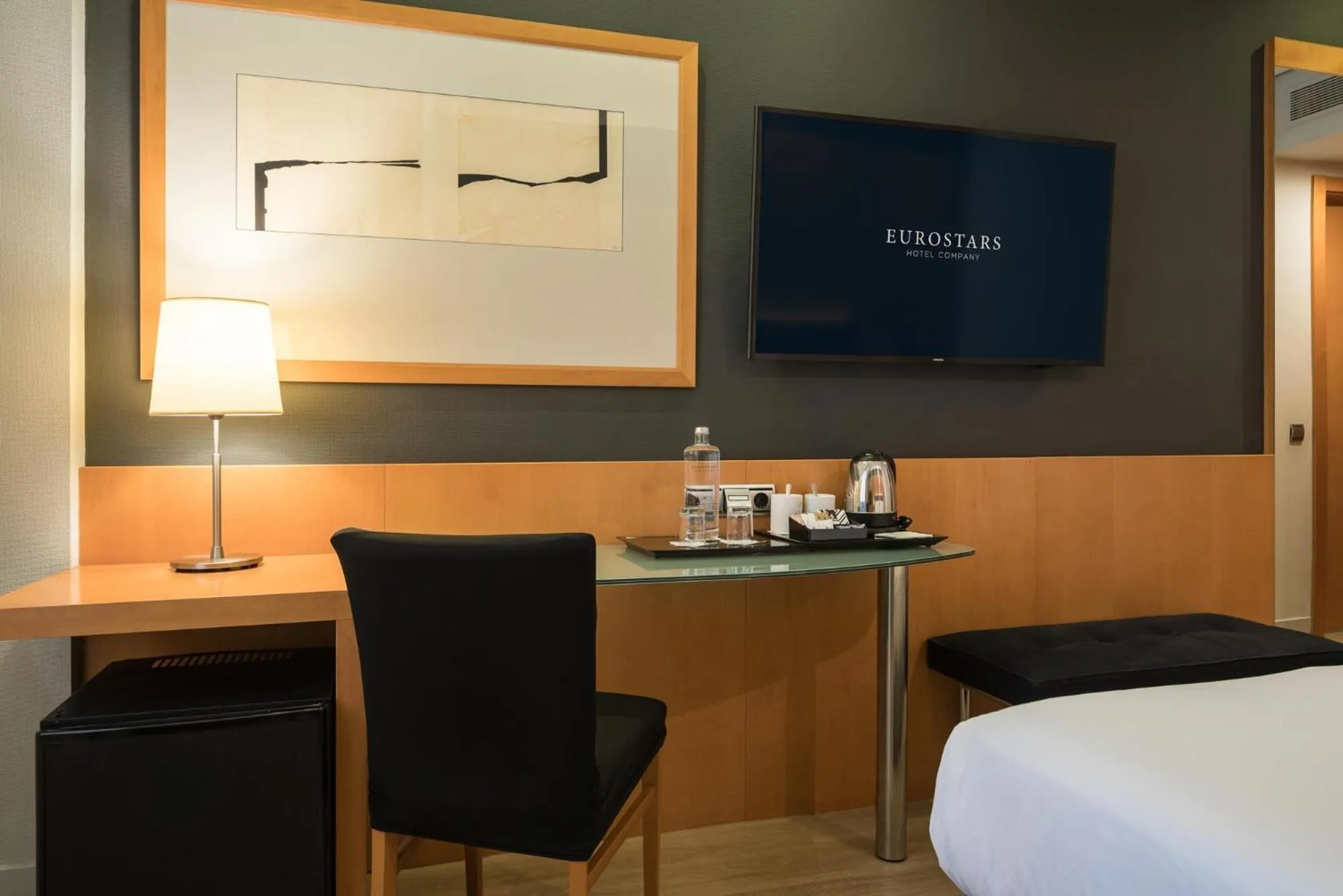 TV and multimedia, Bed in Eurostars Al-Ándalus Palace