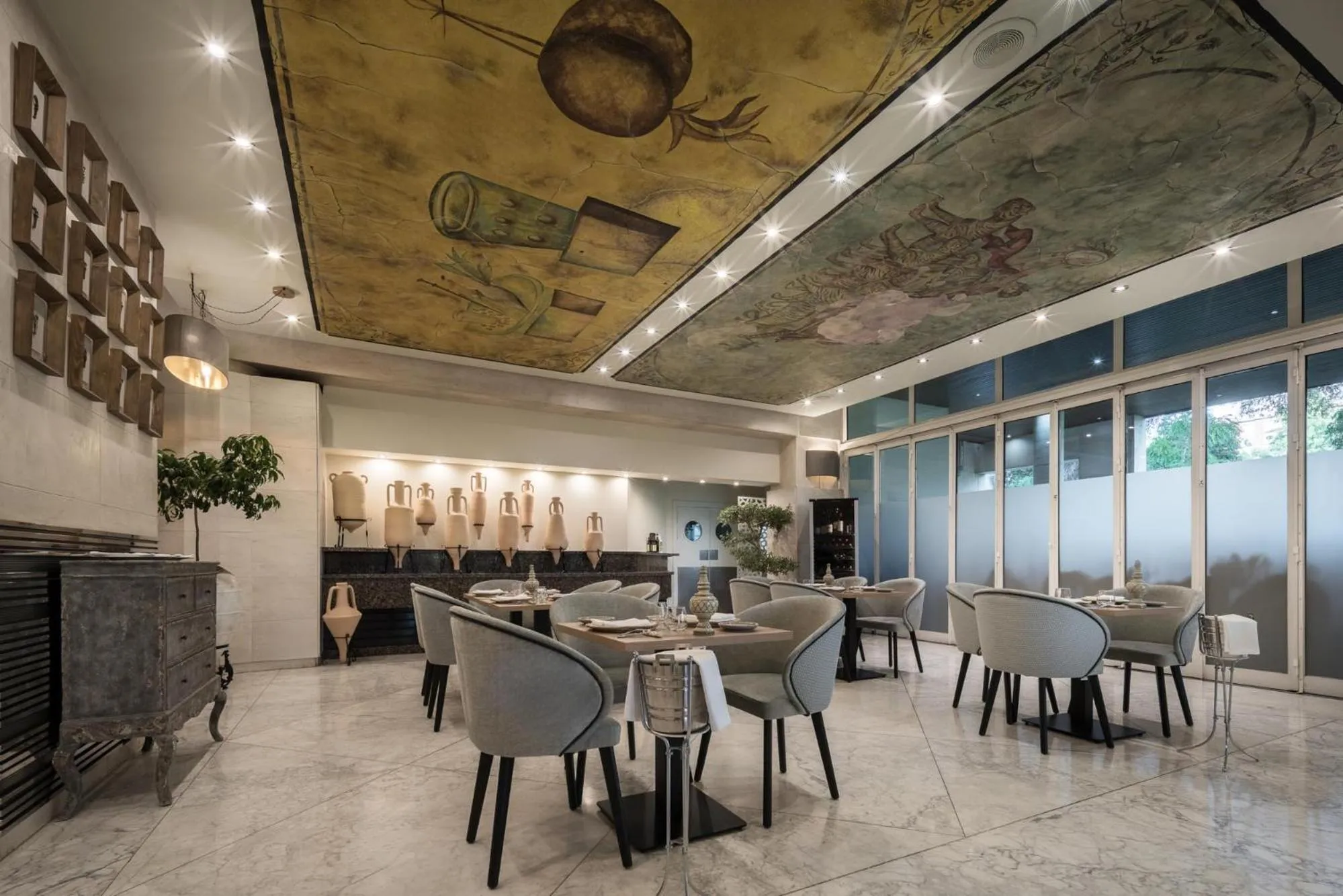 Restaurant/places to eat in Eurostars Al-Ándalus Palace