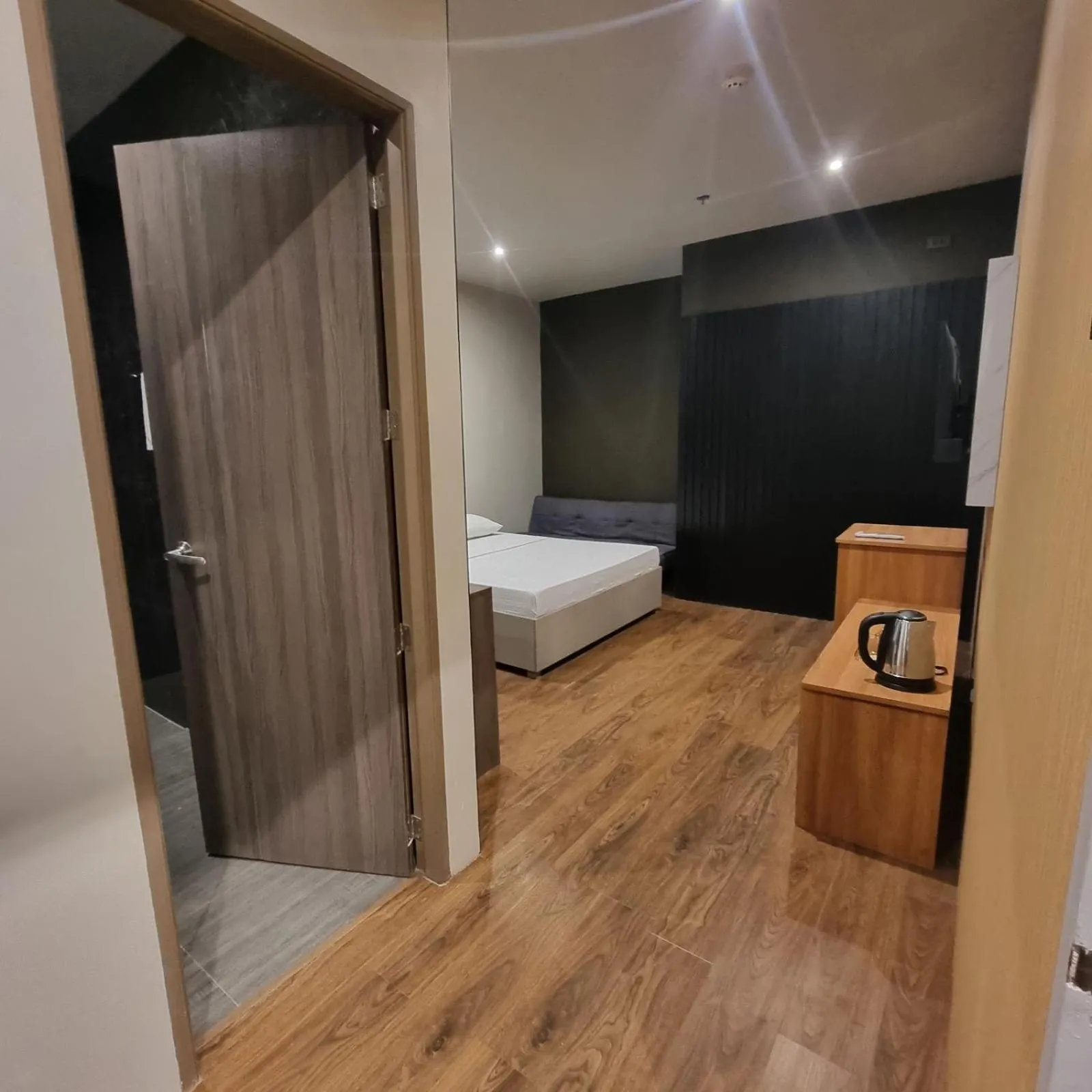 Photo of the whole room, Bed in Eekos Bed and Breakfast