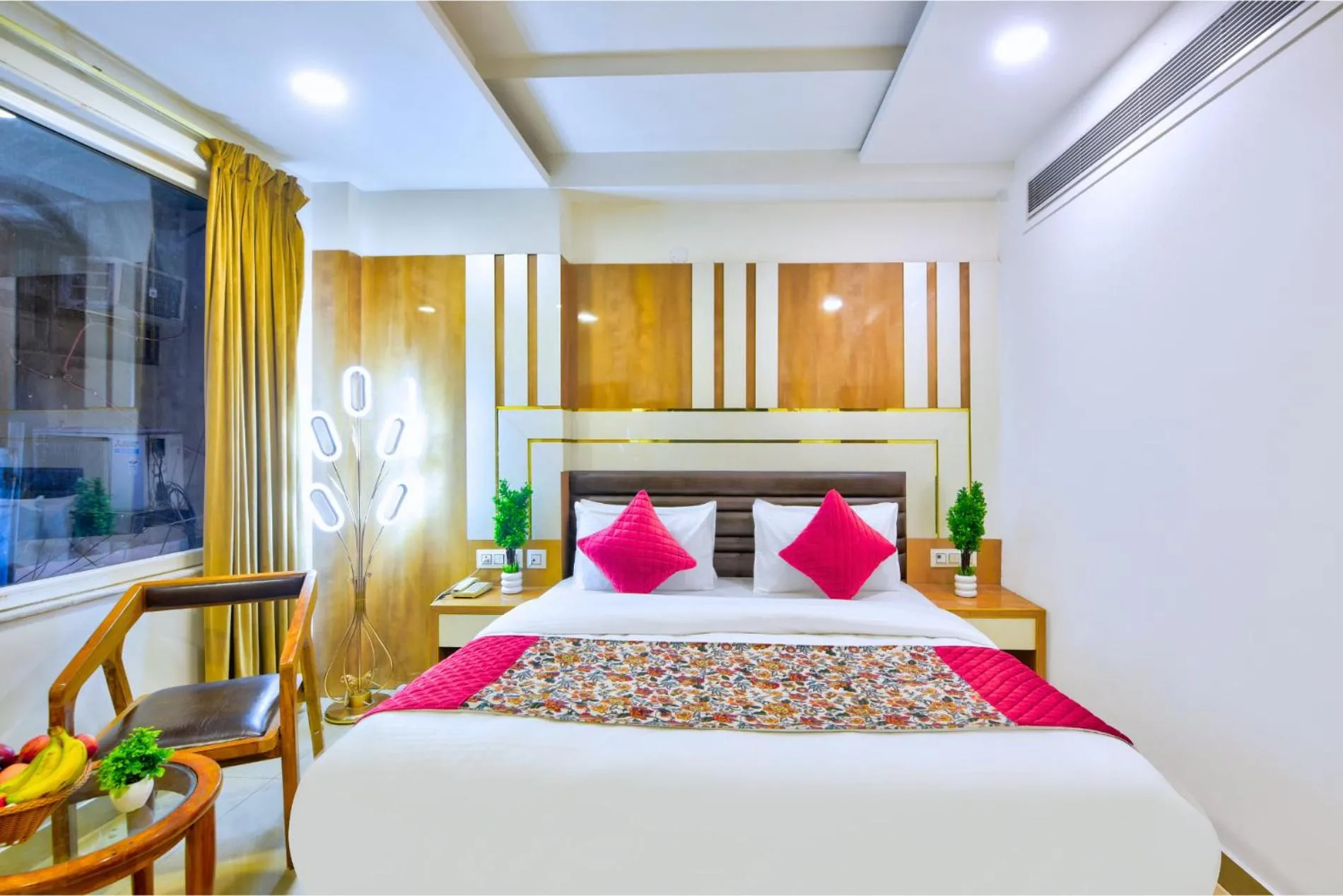 Bed in Hotel All Time Residency -Near Connaught Place New Delhi