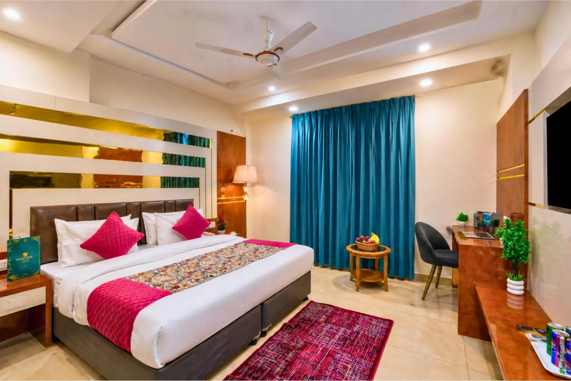 Communal lounge/ TV room in Hotel All Time Residency -Near Connaught Place New Delhi