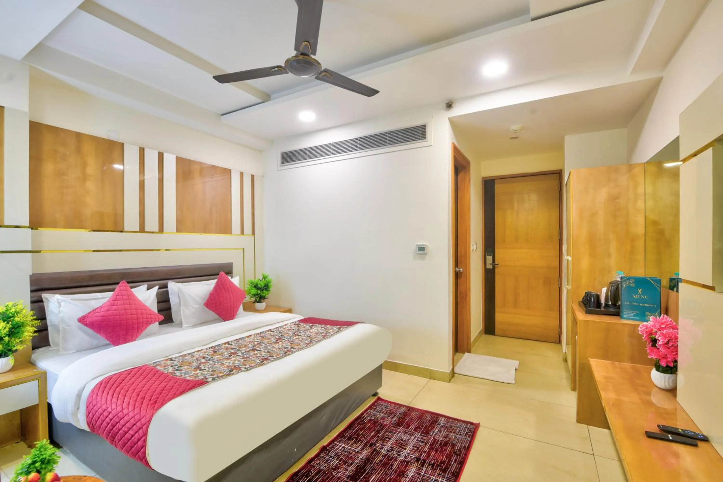 Bed in Hotel All Time Residency -Near Connaught Place New Delhi