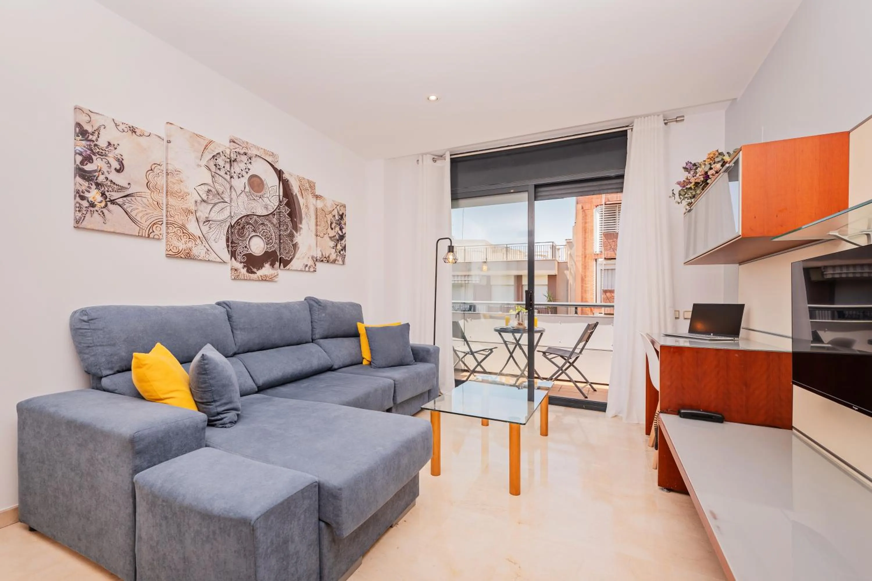 TV and multimedia in Apartaments Marina - Abapart