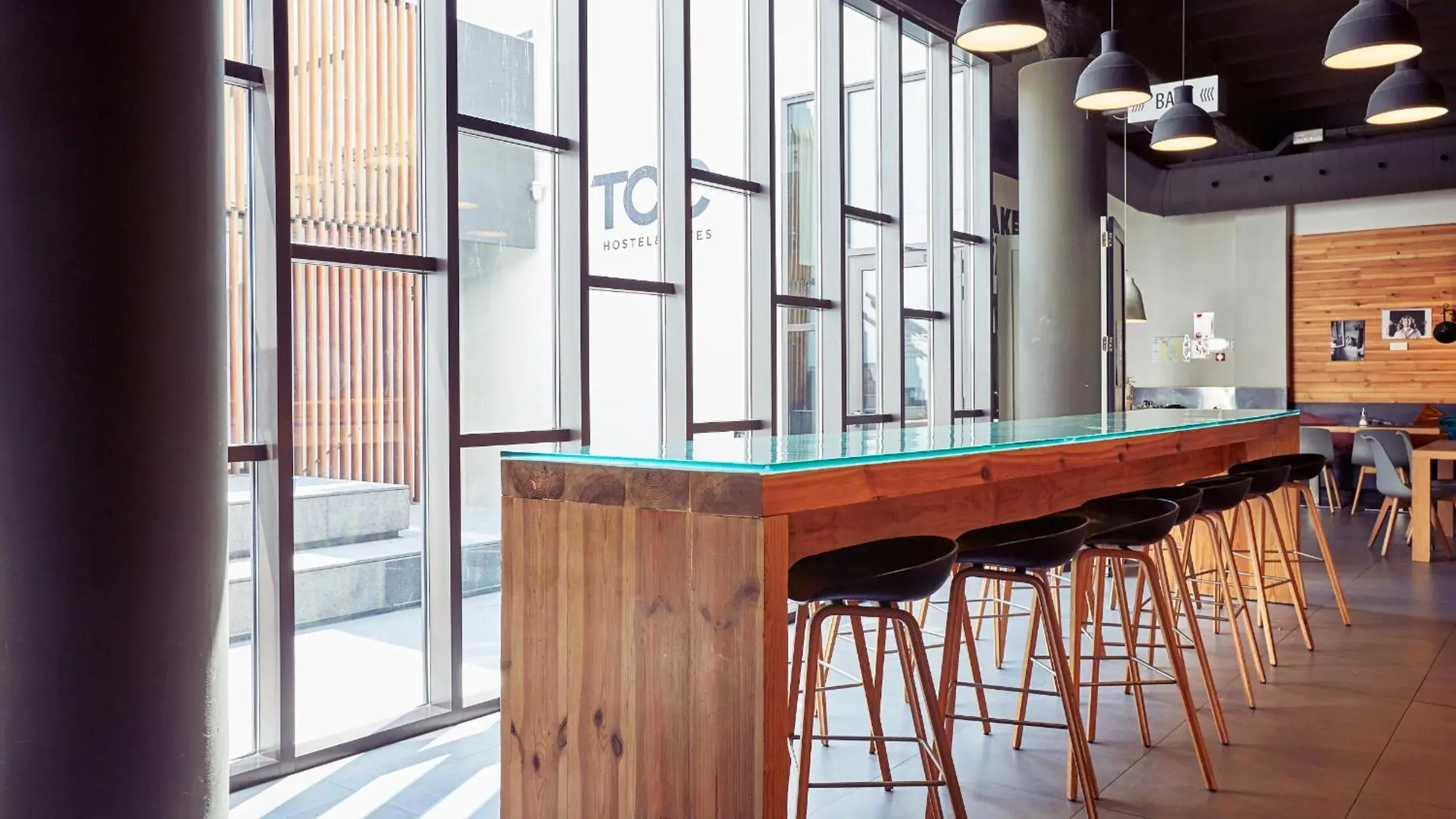 Lounge or bar in TOC Hostel Barcelona Lounge or bar in TOC Hostel Barcelona