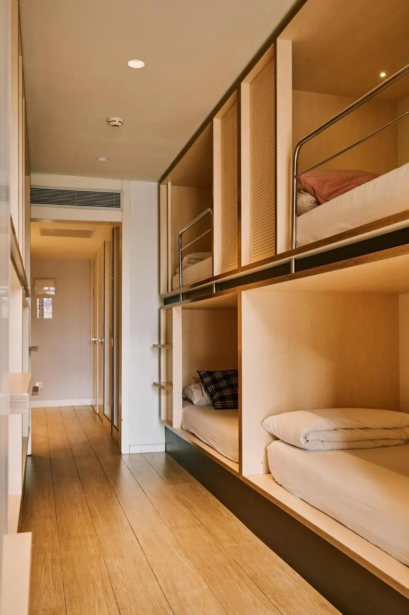 Family Room (6 Adults) in TOC Hostel Barcelona Family Room (6 Adults) in TOC Hostel Barcelona