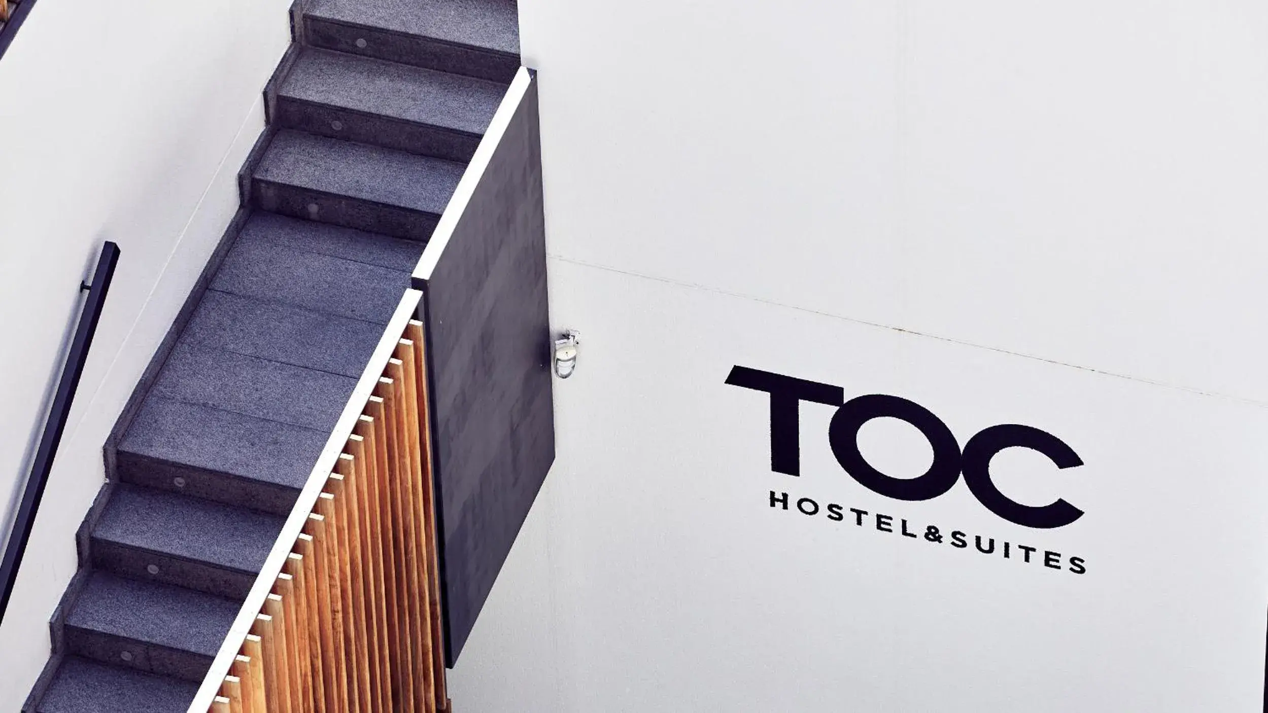 Property building in TOC Hostel Barcelona Property building in TOC Hostel Barcelona