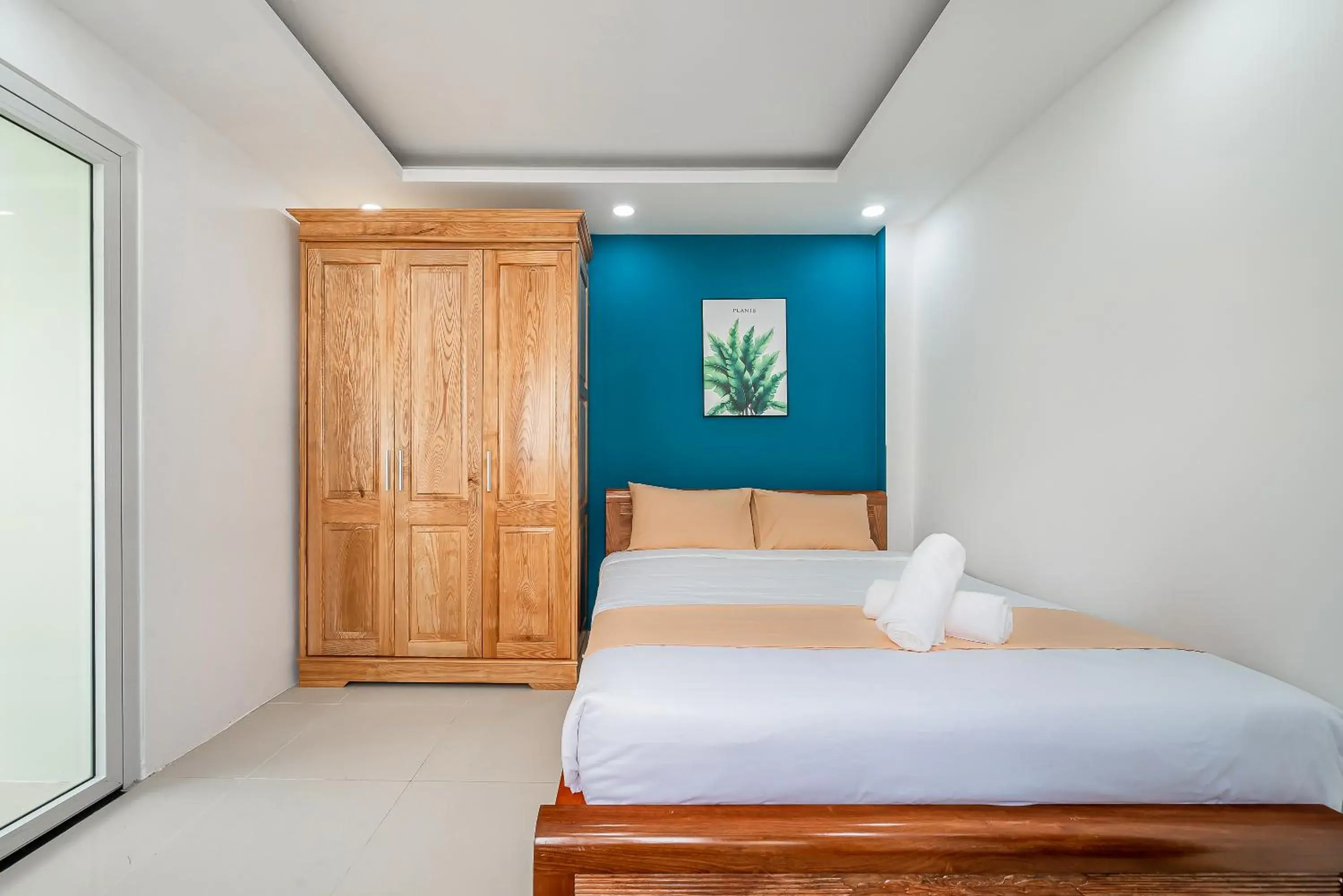 Bed in Cozrum Homes - Retro House Bed in Cozrum Homes - Retro House