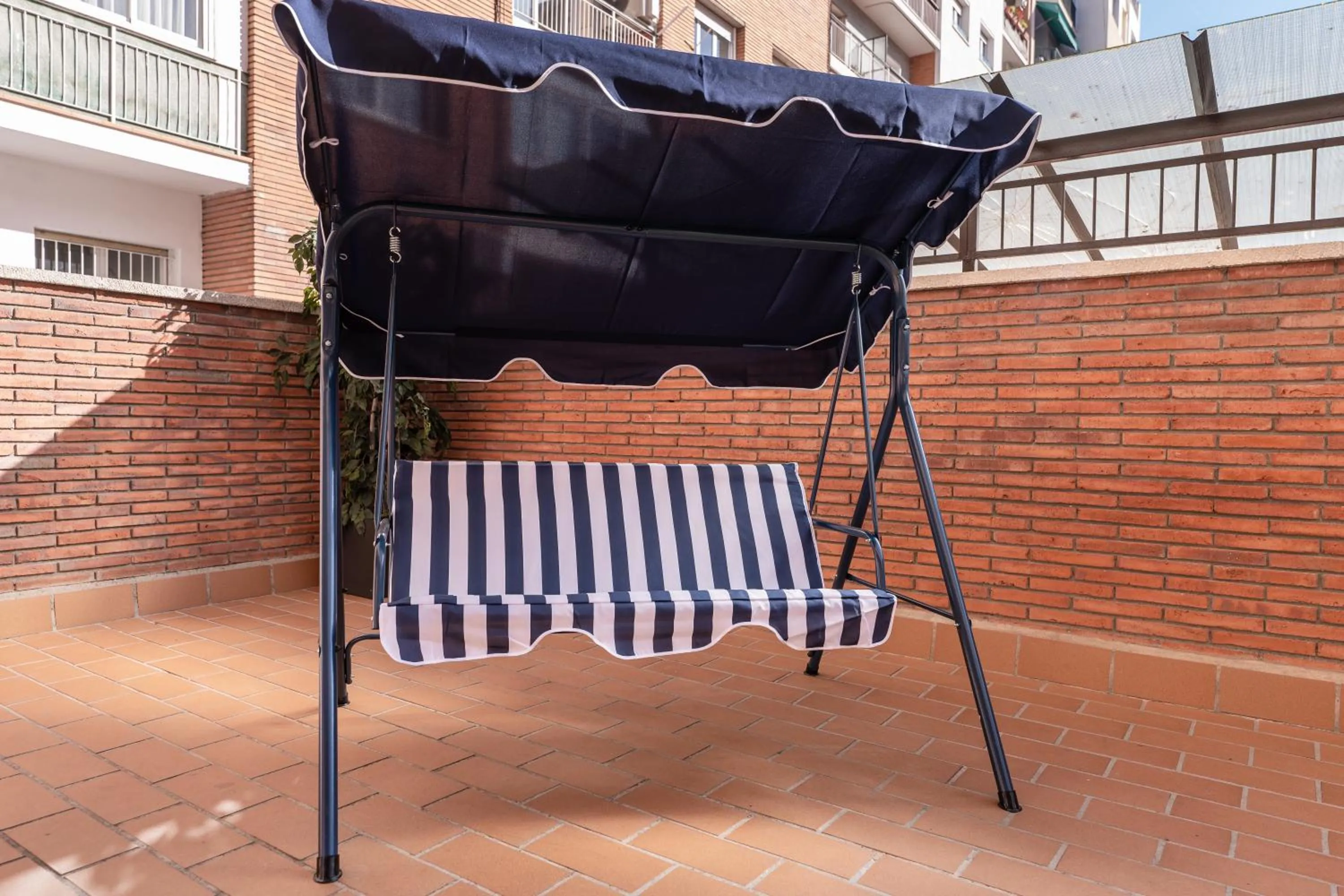 sunbed in Aparthotel Napols - Abapart