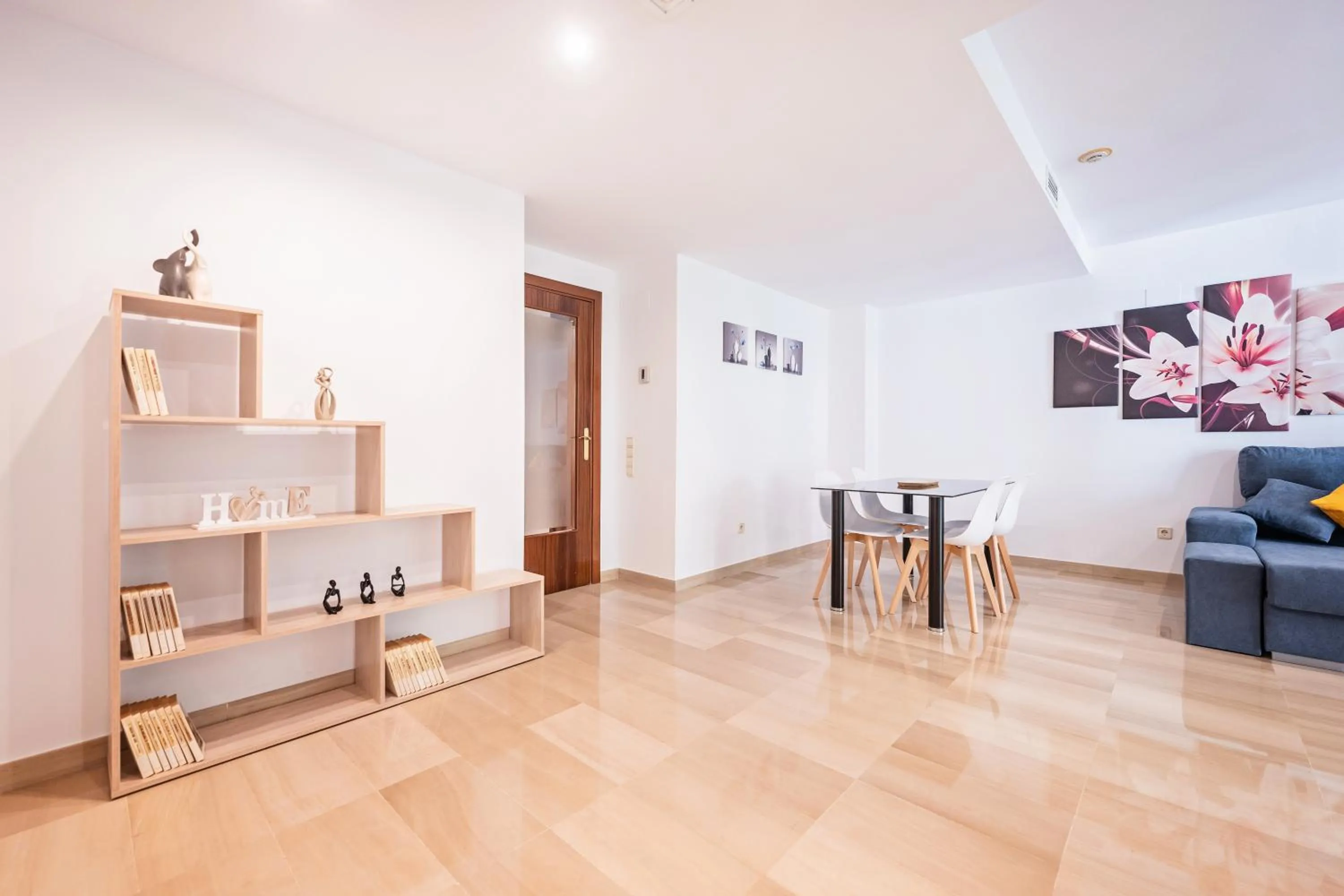 Living room in Aparthotel Napols - Abapart