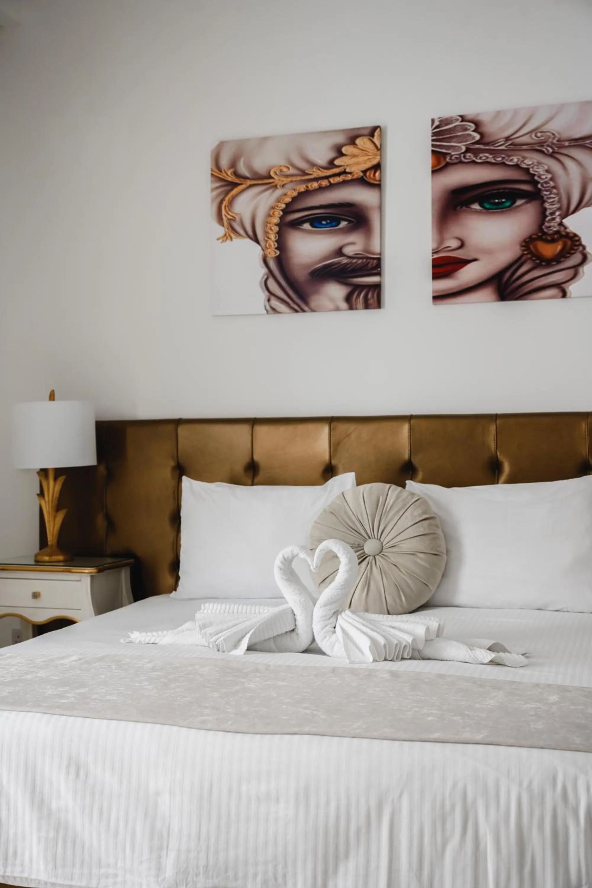 Bed in Giorgio Boutique Hotel