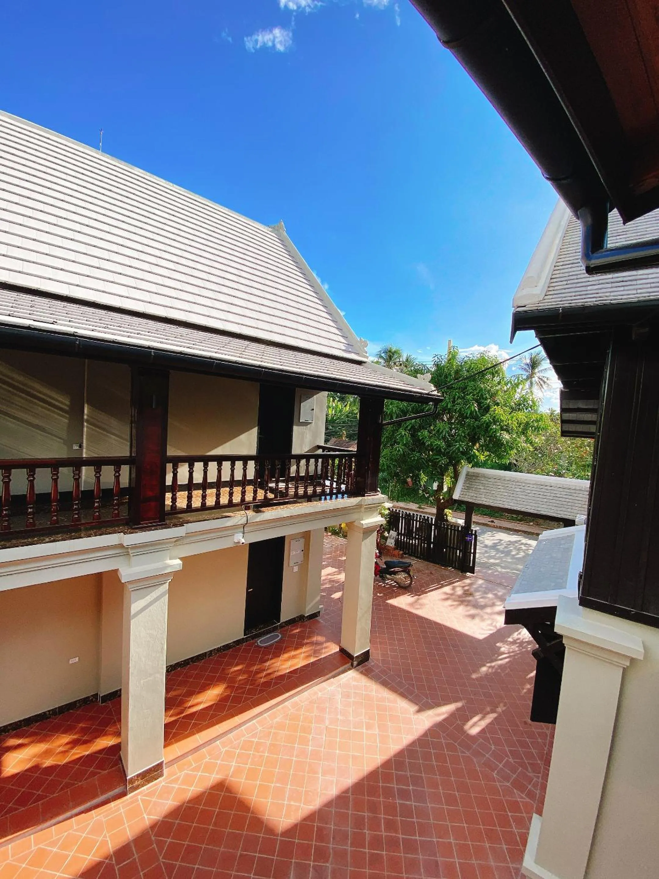 Patio in Opera Premier Hotel