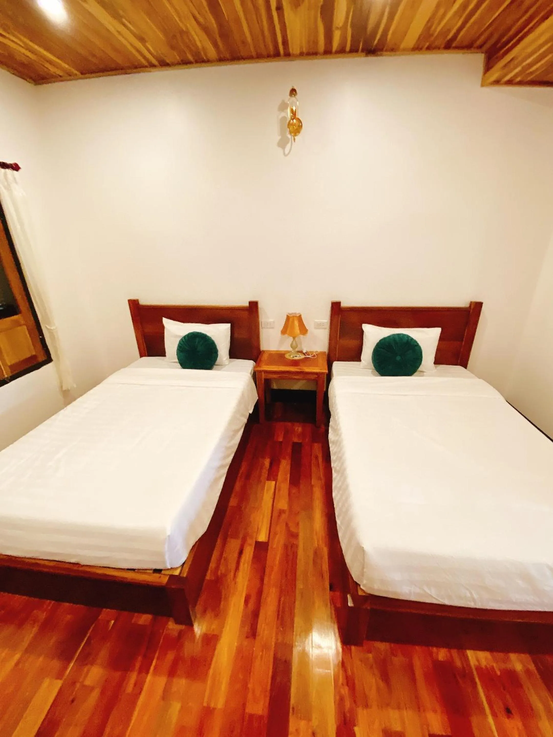 Bed in Opera Premier Hotel