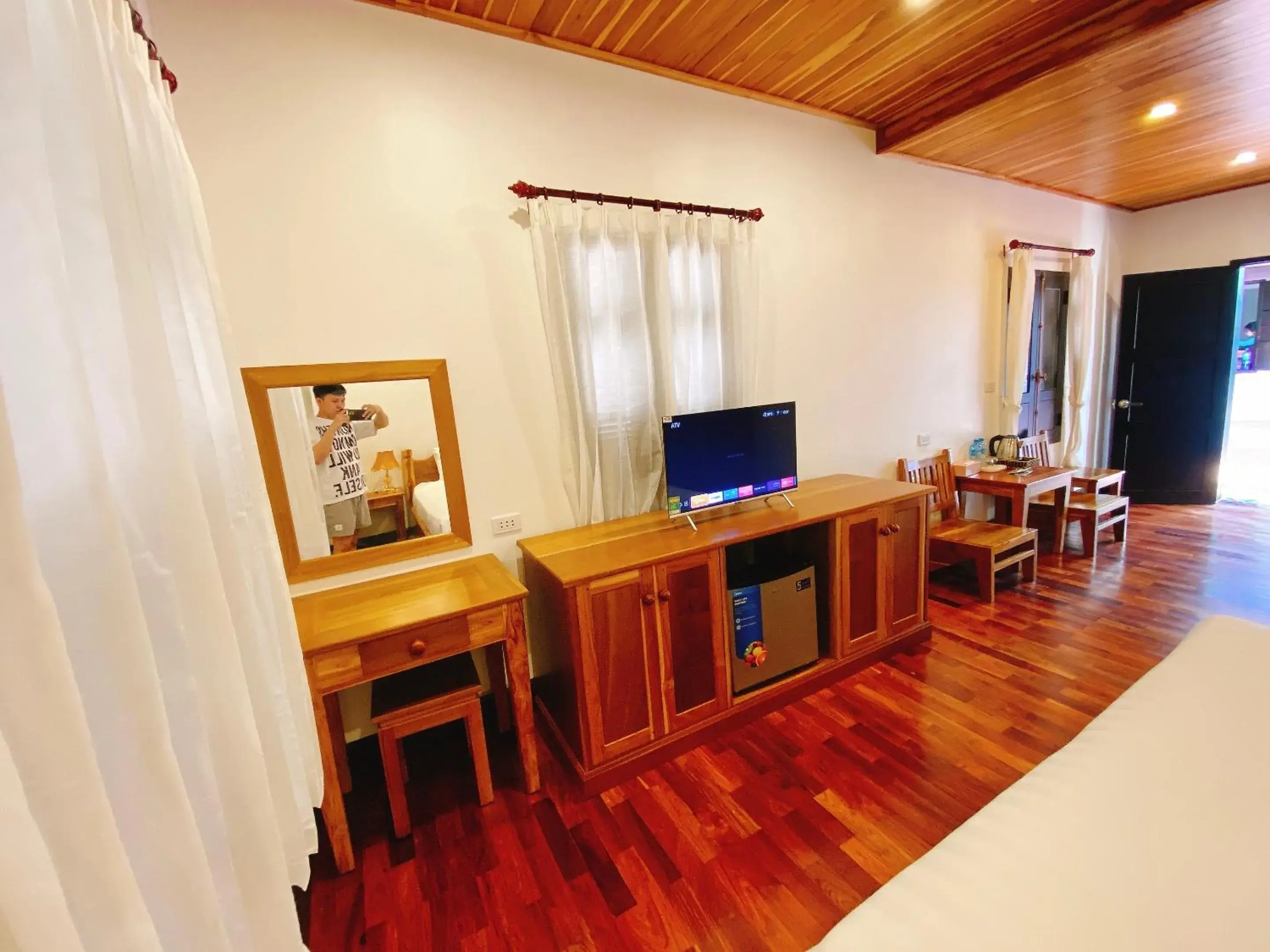 Deluxe Double Room in Opera Premier Hotel Deluxe Double Room in Opera Premier Hotel