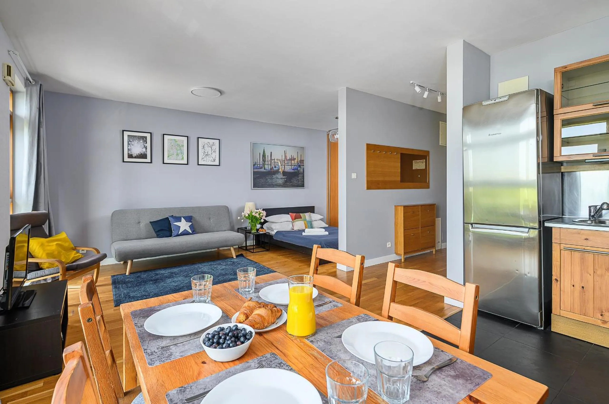 Living room in Slominskiego 7 P&O Apartments