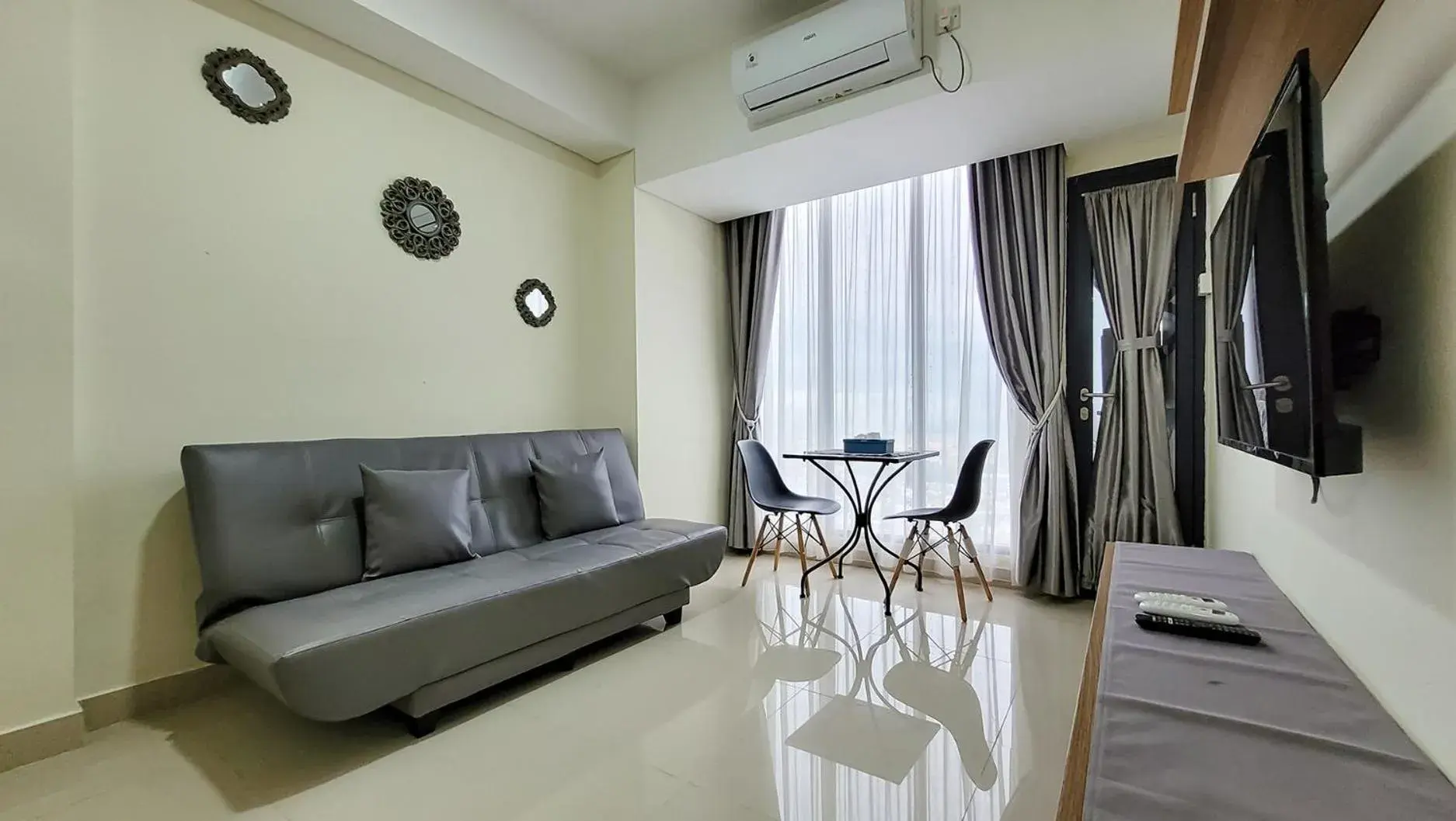 Deluxe Apartment in Palam Mansion at Meisterstadt Pollux Habibie Apartment Deluxe Apartment in Palam Mansion at Meisterstadt Pollux Habibie Apartment