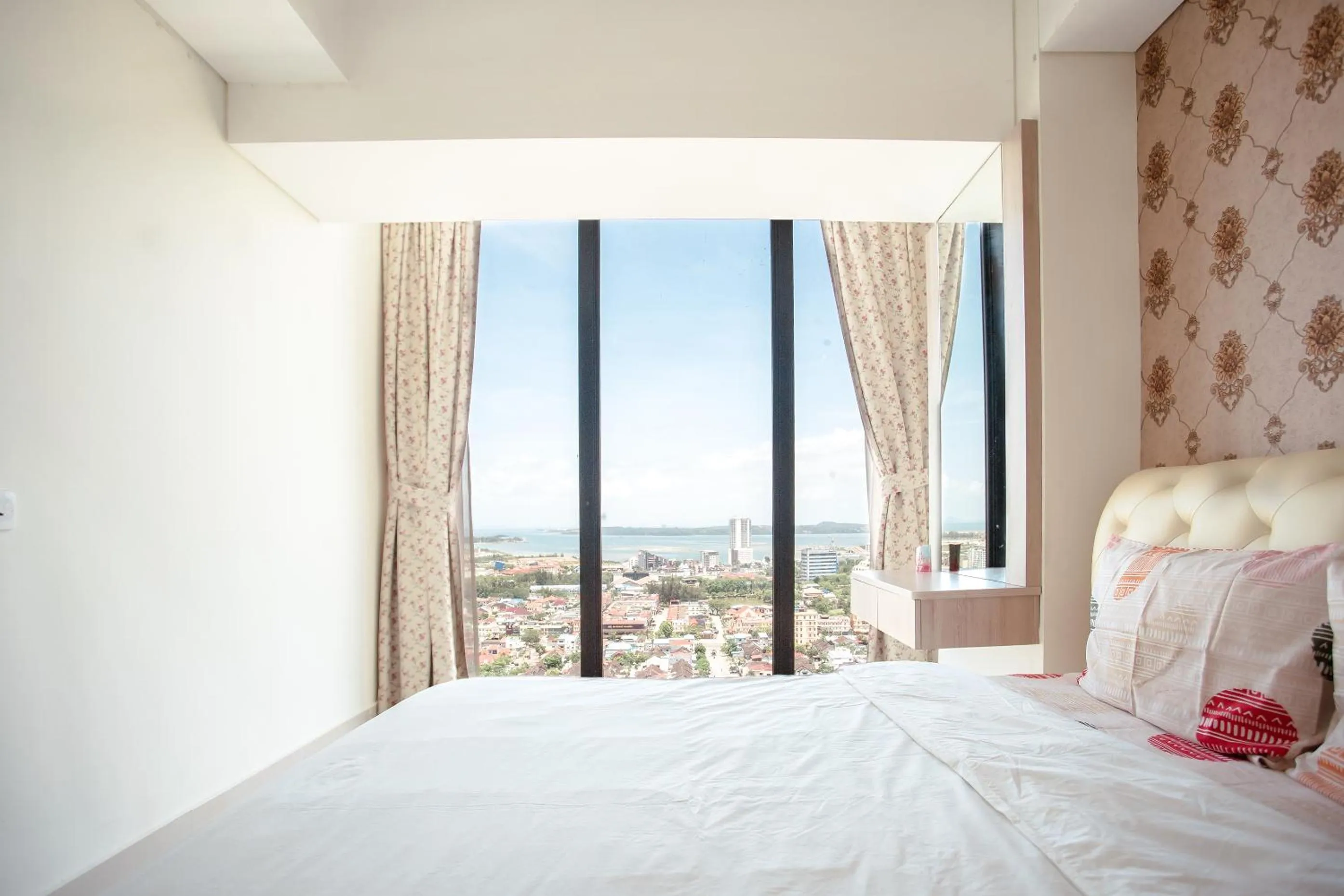 Bed in Palam Mansion at Meisterstadt Pollux Habibie Apartment