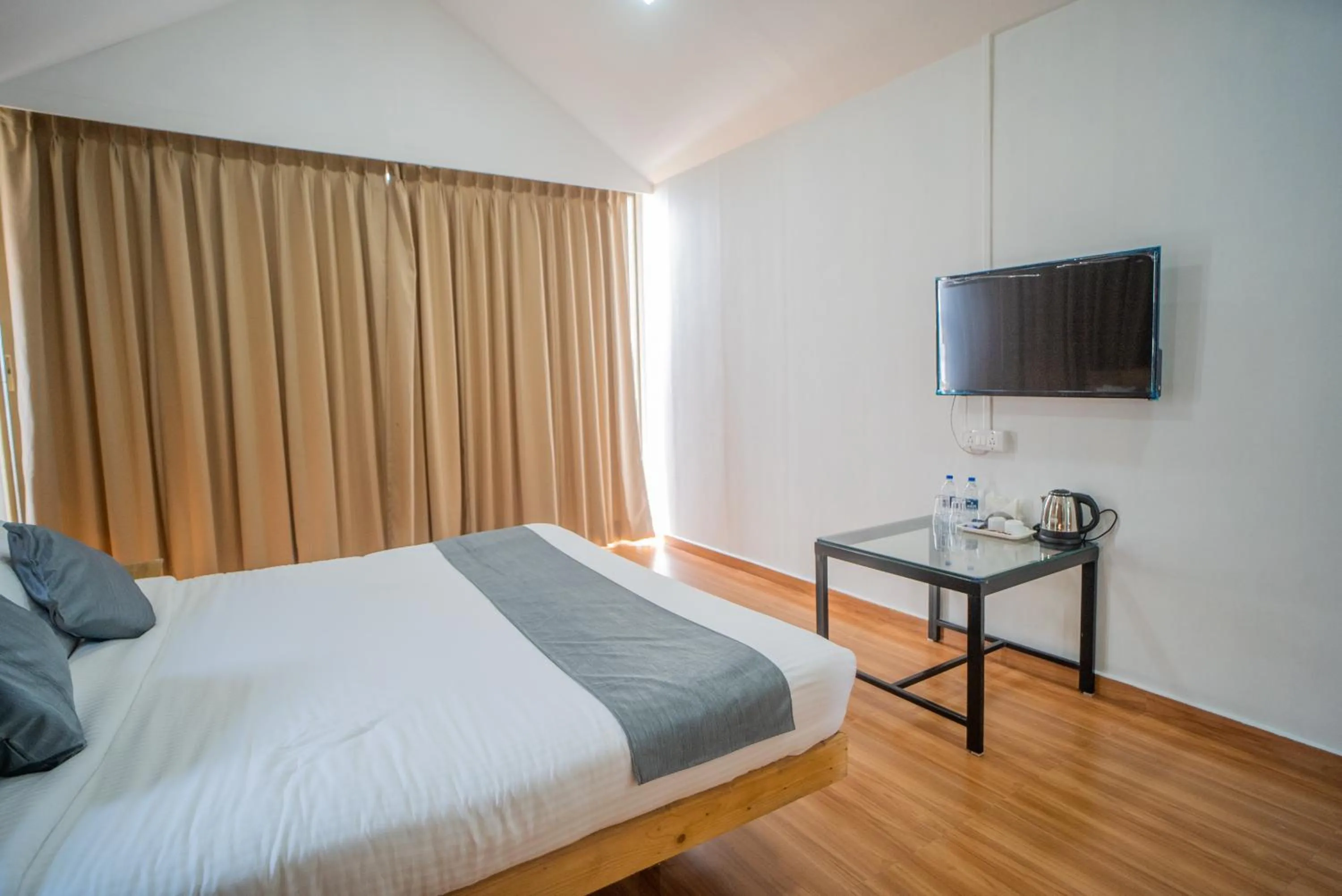 Bed in Shvas Island Resort