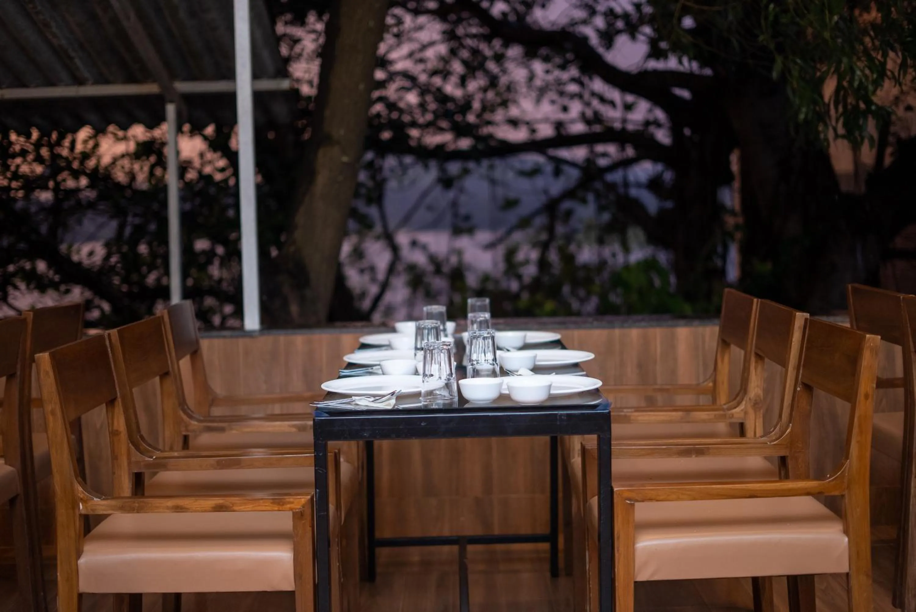 Dining area in Shvas Island Resort