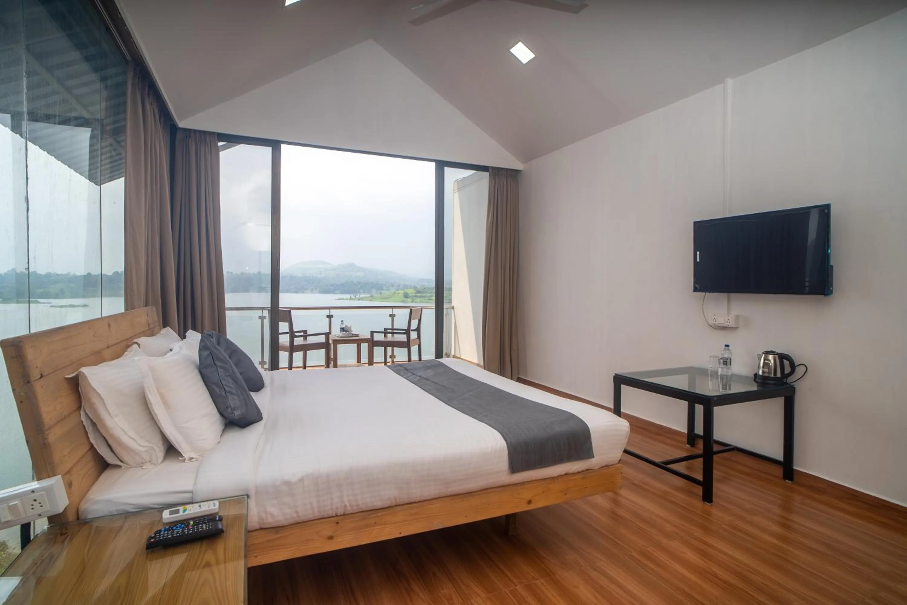 Bed in Shvas Island Resort