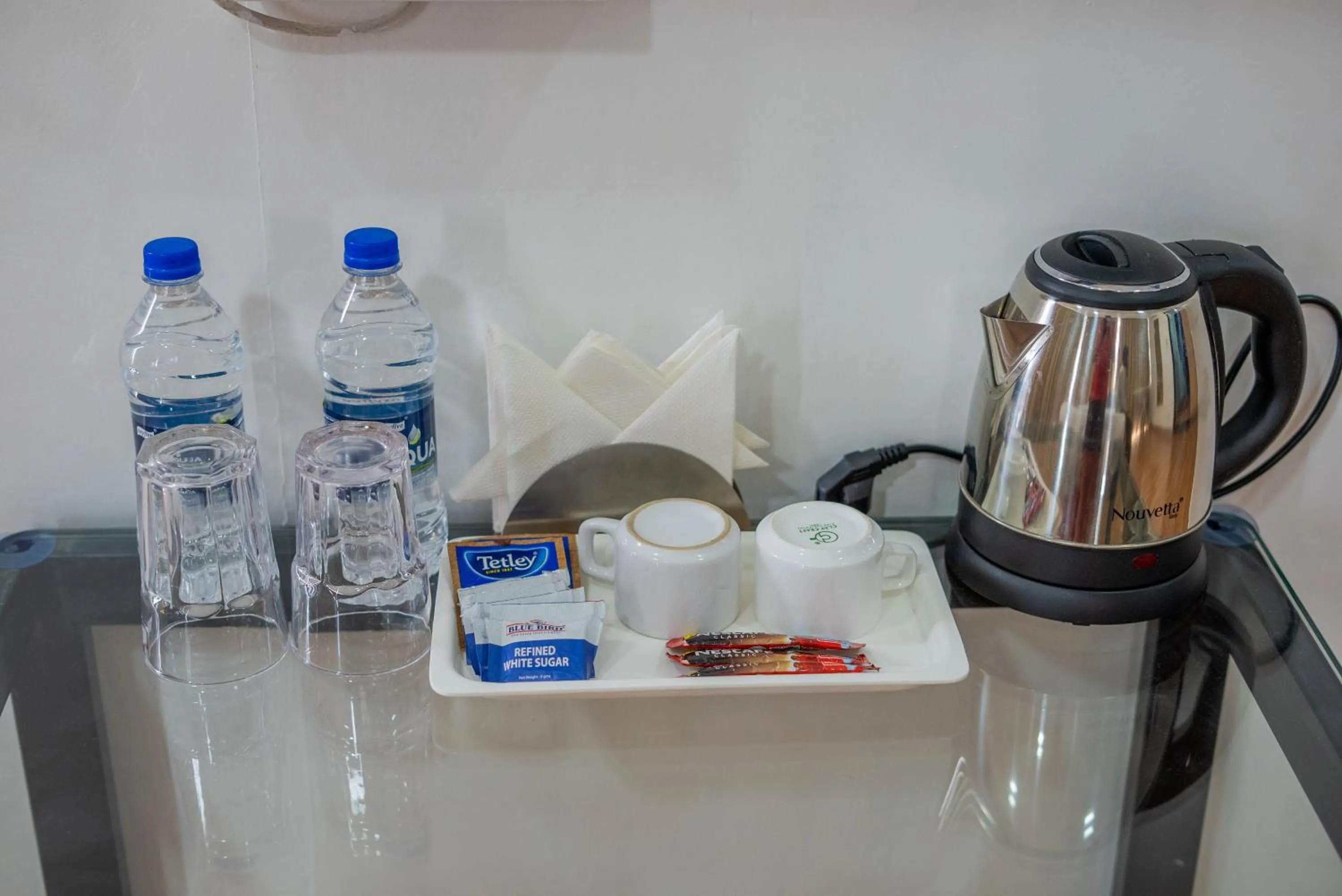 Coffee/tea facilities in Shvas Island Resort