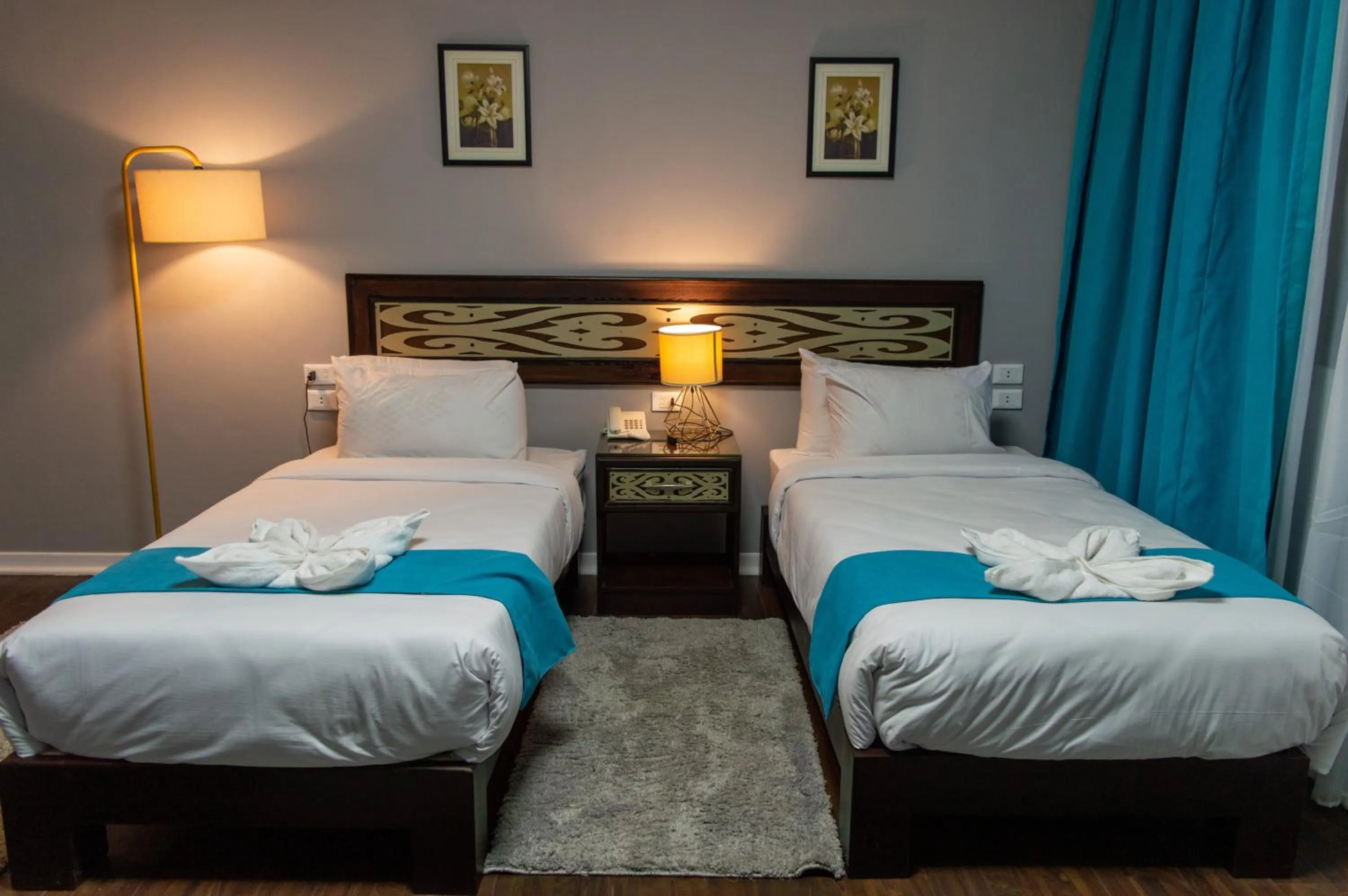 Pyramids Gate Hotel