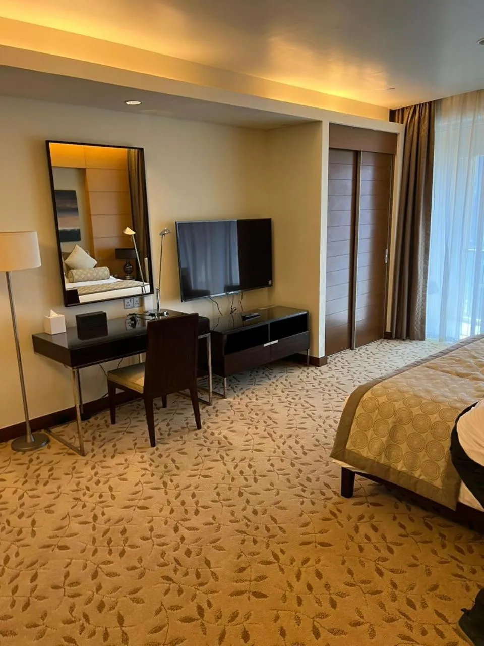 Bed in Address Dubai Mall Fashion Avenue Studio 17 floor