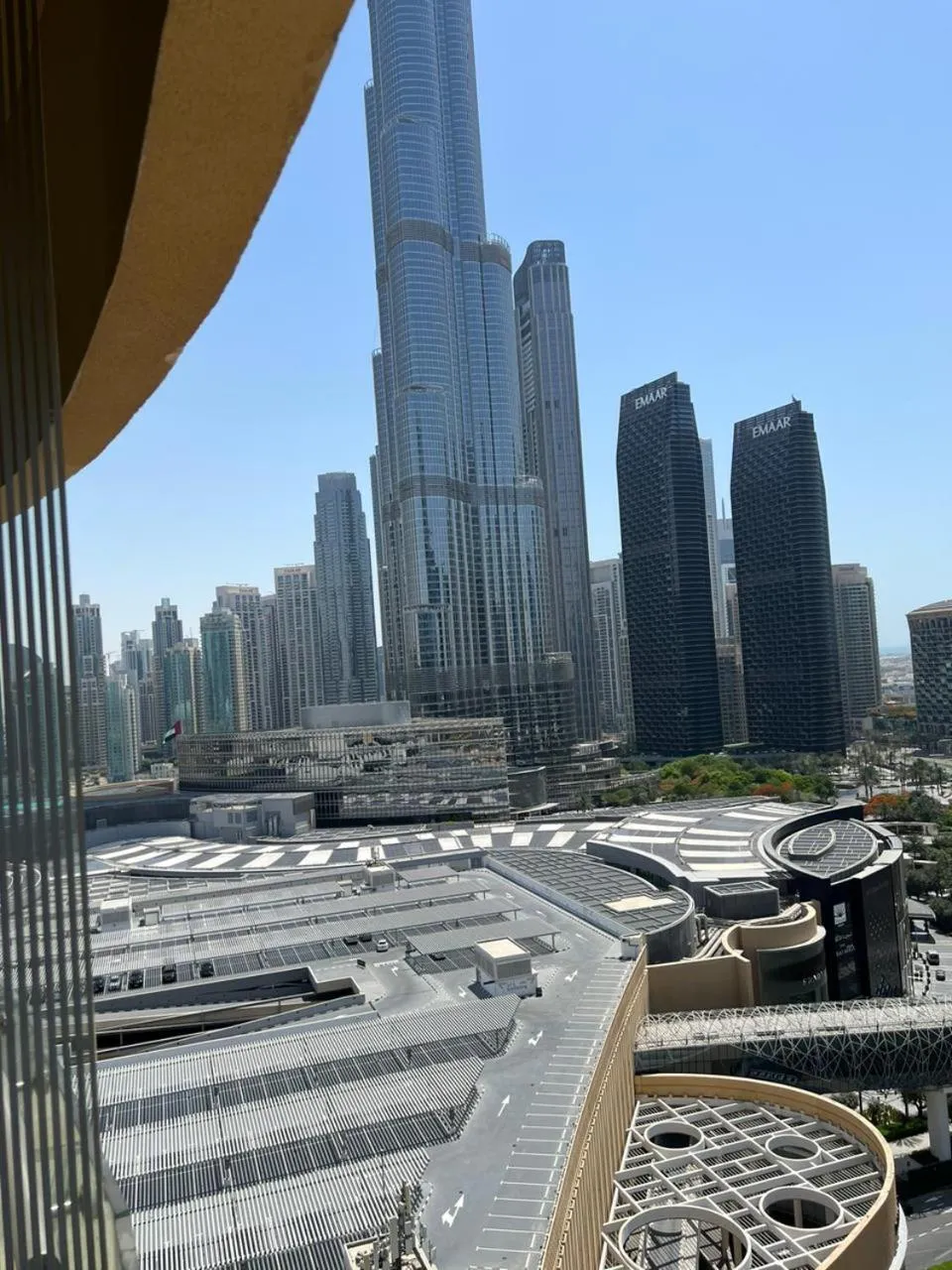 Address Dubai Mall Fashion Avenue Studio 17 floor
